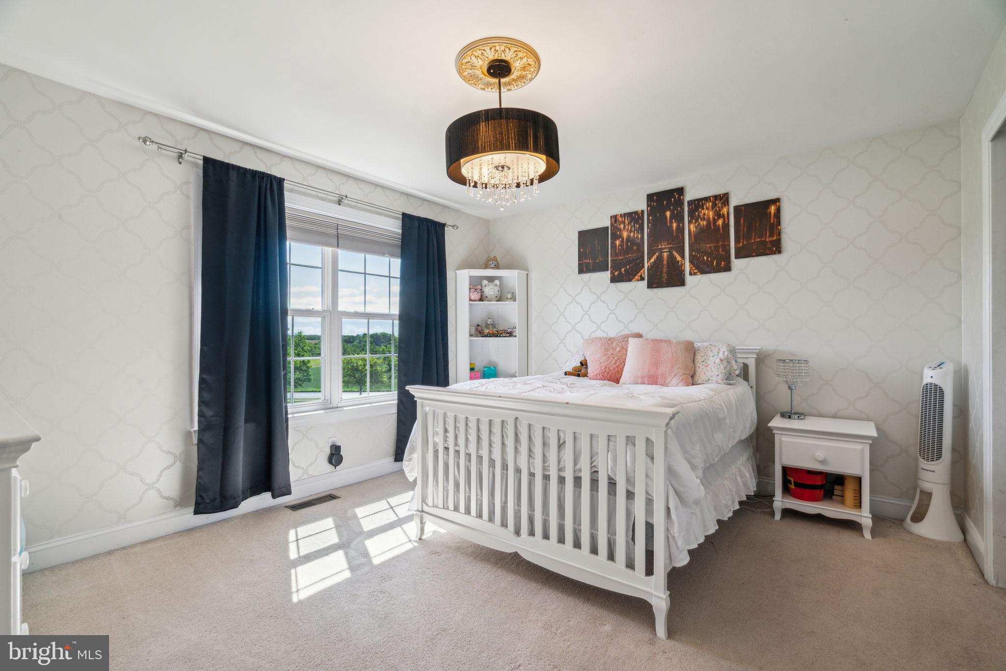 COUNTRY CLUB ESTS - Residential