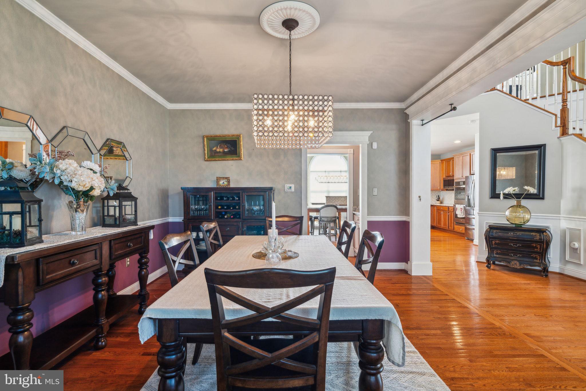 COUNTRY CLUB ESTS - Residential