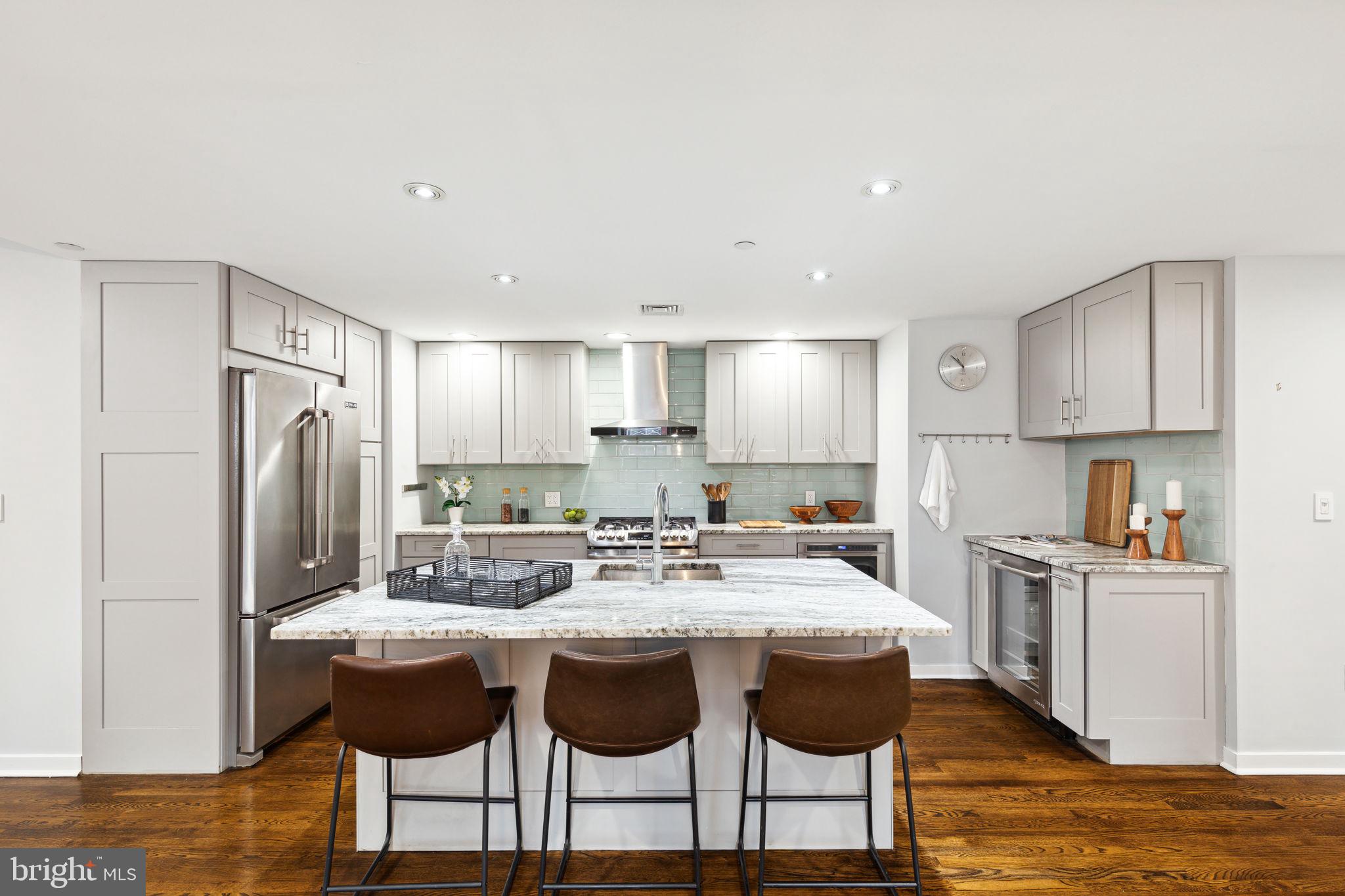 RITTENHOUSE SQUARE - Residential