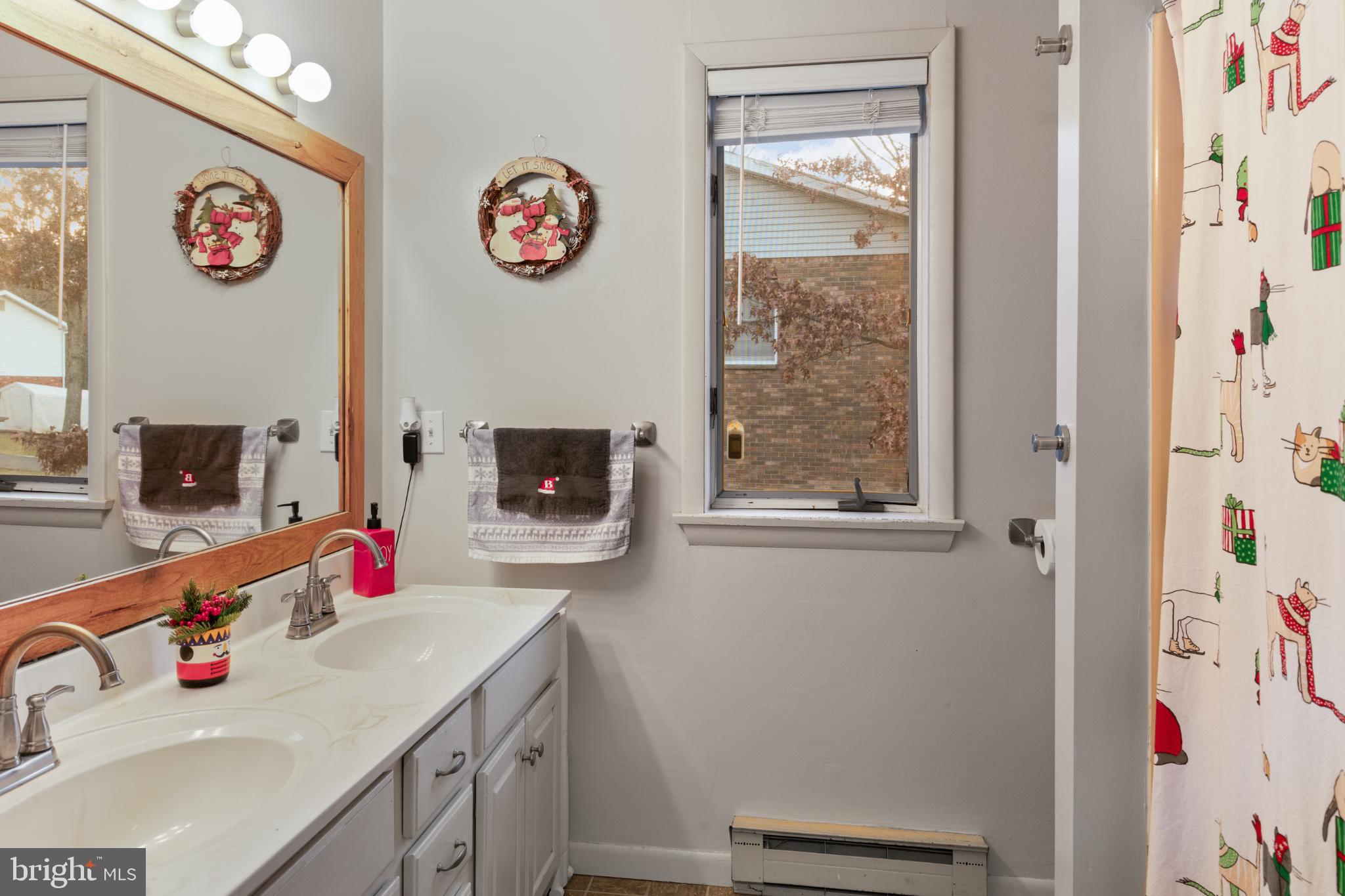 BEL AIR - Residential