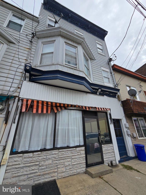 Condo For Rent - 17 N 2nd Street #1ST FLOOR<br/> Schuylkill County, SAINT CLAIR, PA 17970
