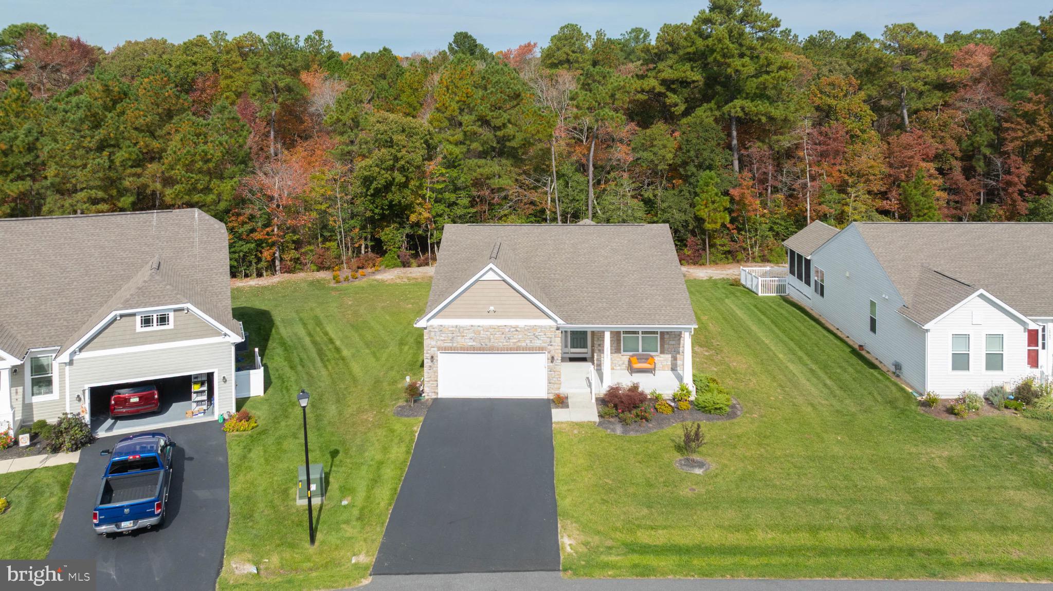 20197 GREYTHORNE LANE