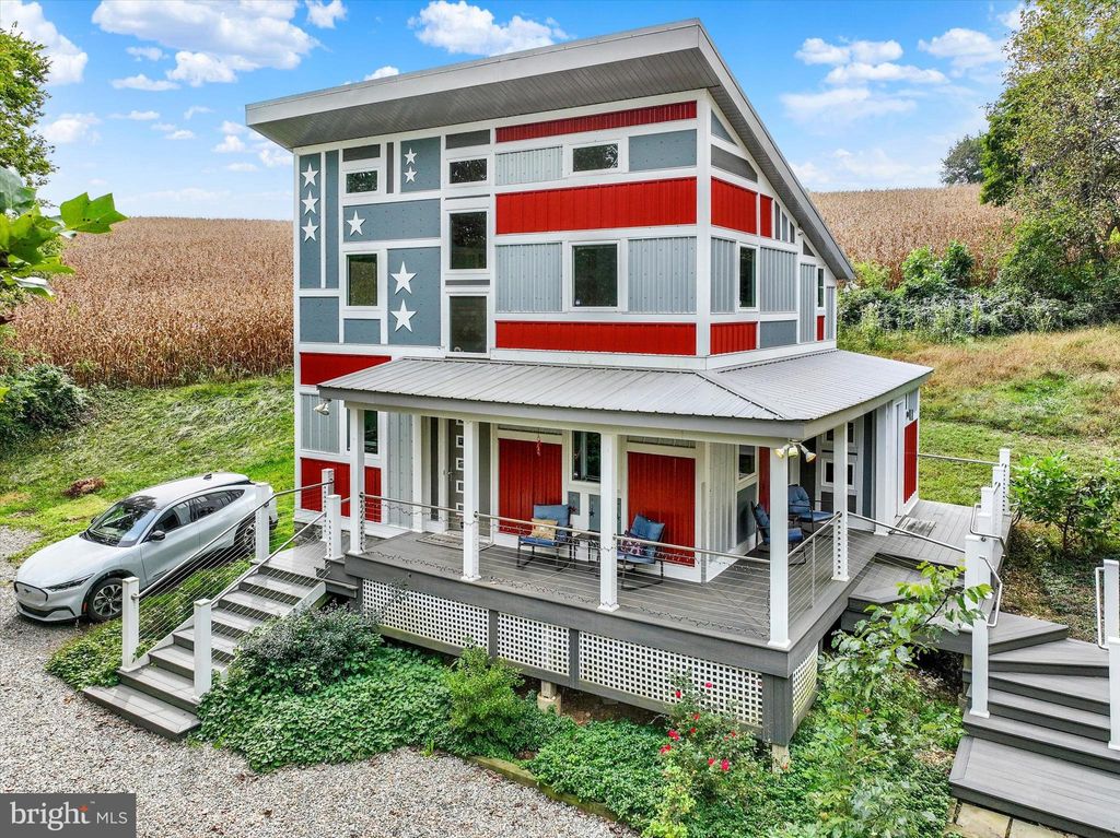 Photo of 293 Grove Road, DELTA, PA 17314 (MLS # PAYK2091102)