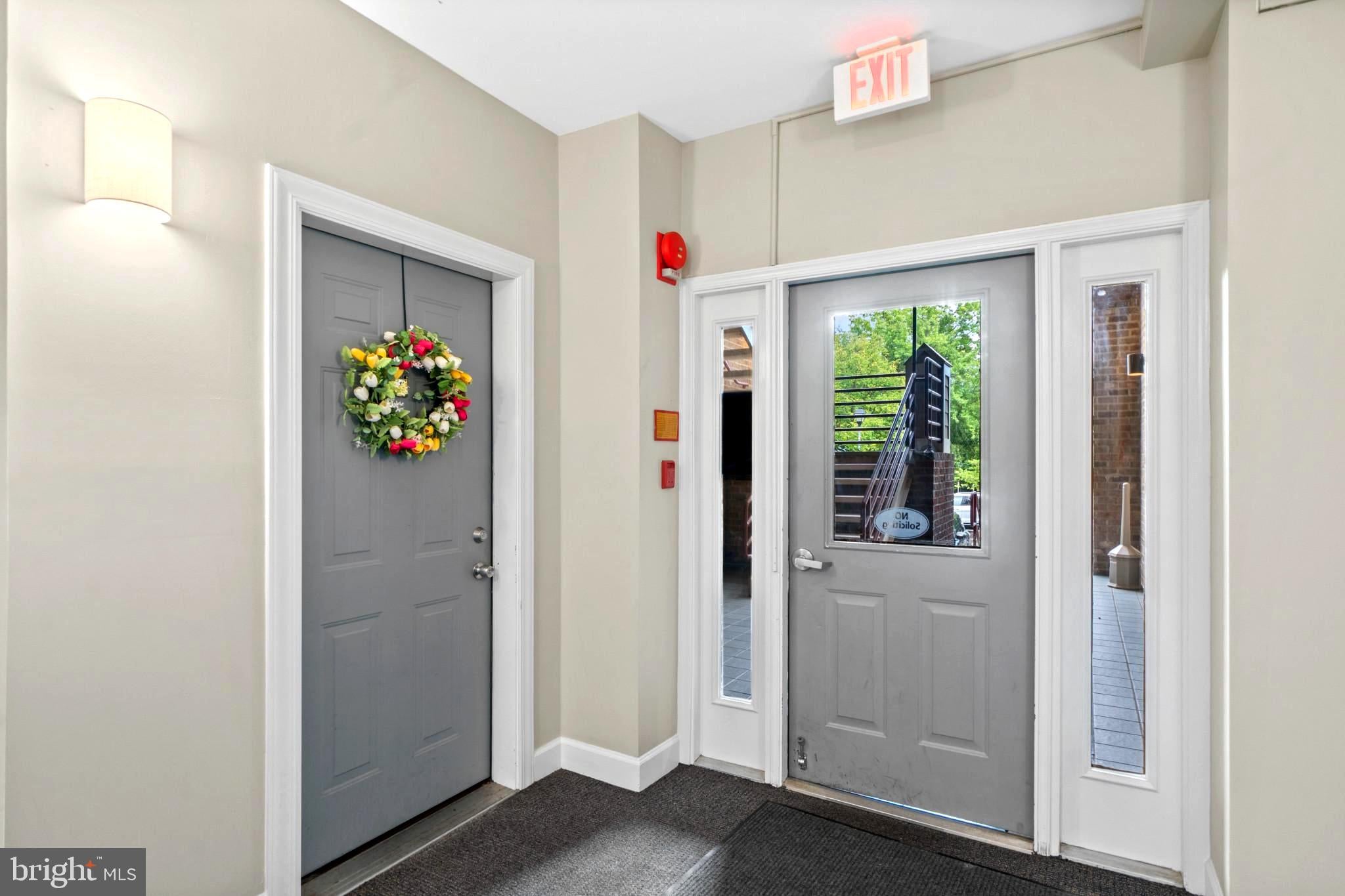 605 ADMIRAL DRIVE A 102