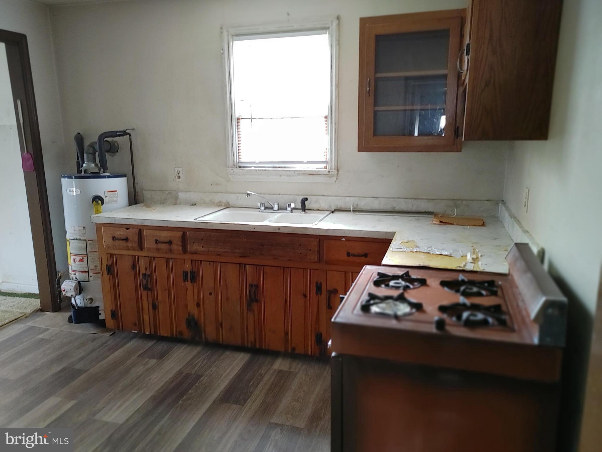 CENTREVILLE - Residential