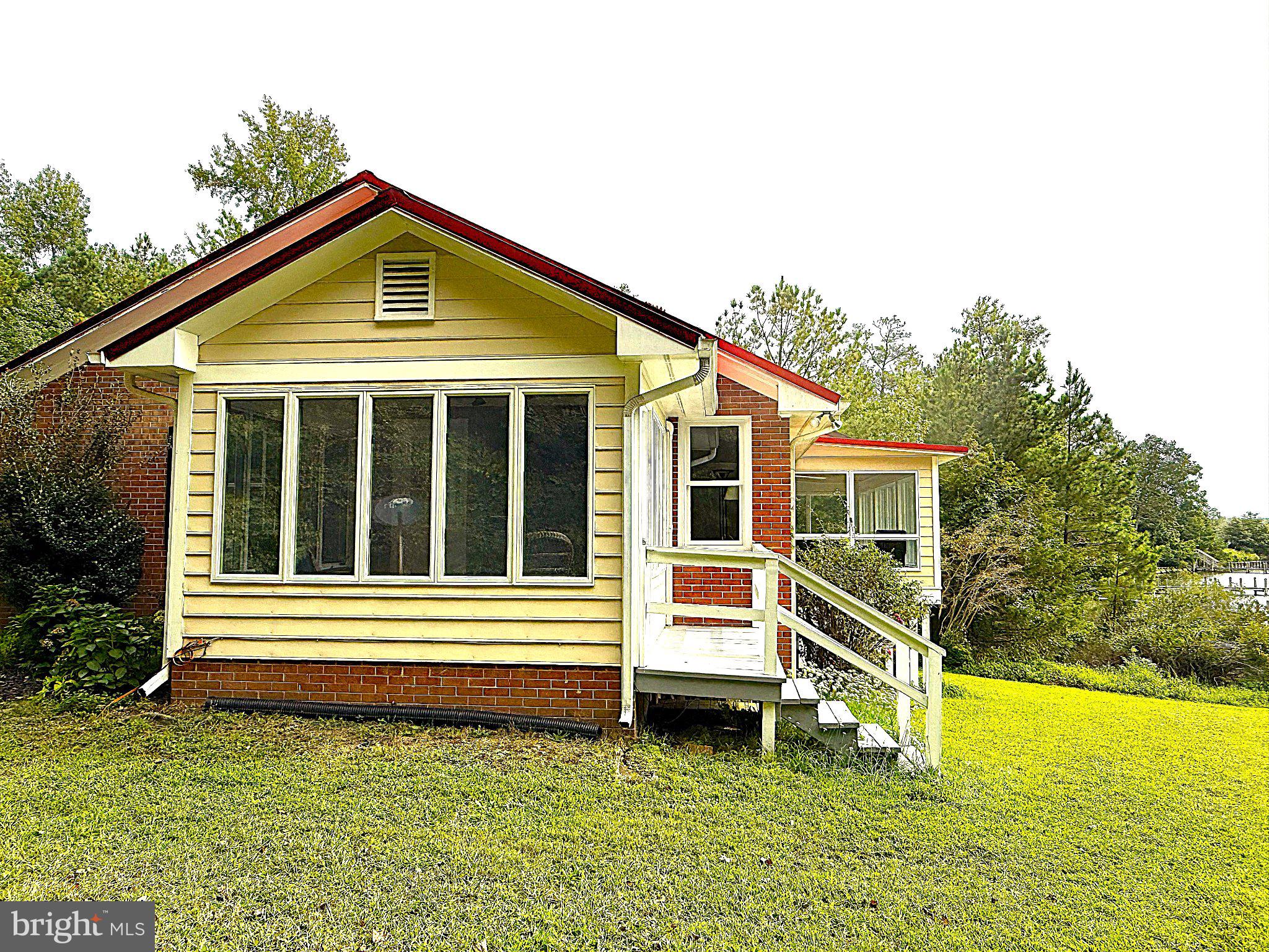 DRUM POINT - Residential