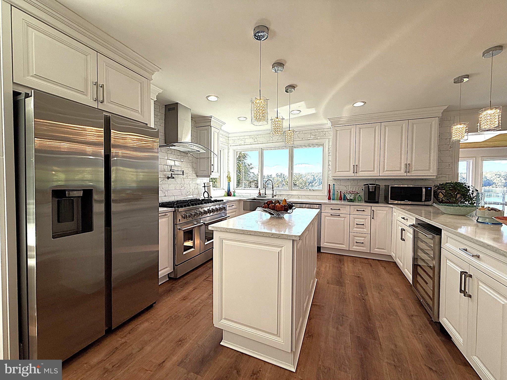 DRUM POINT - Residential