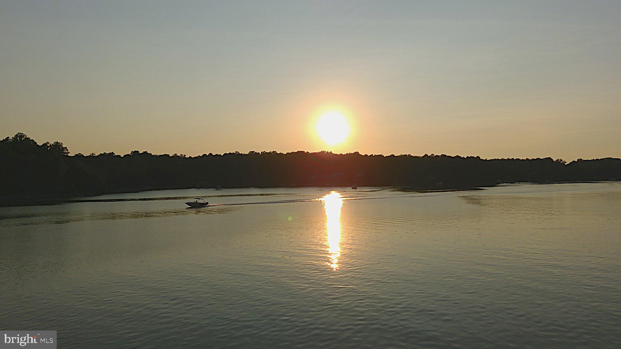 DRUM POINT - Residential