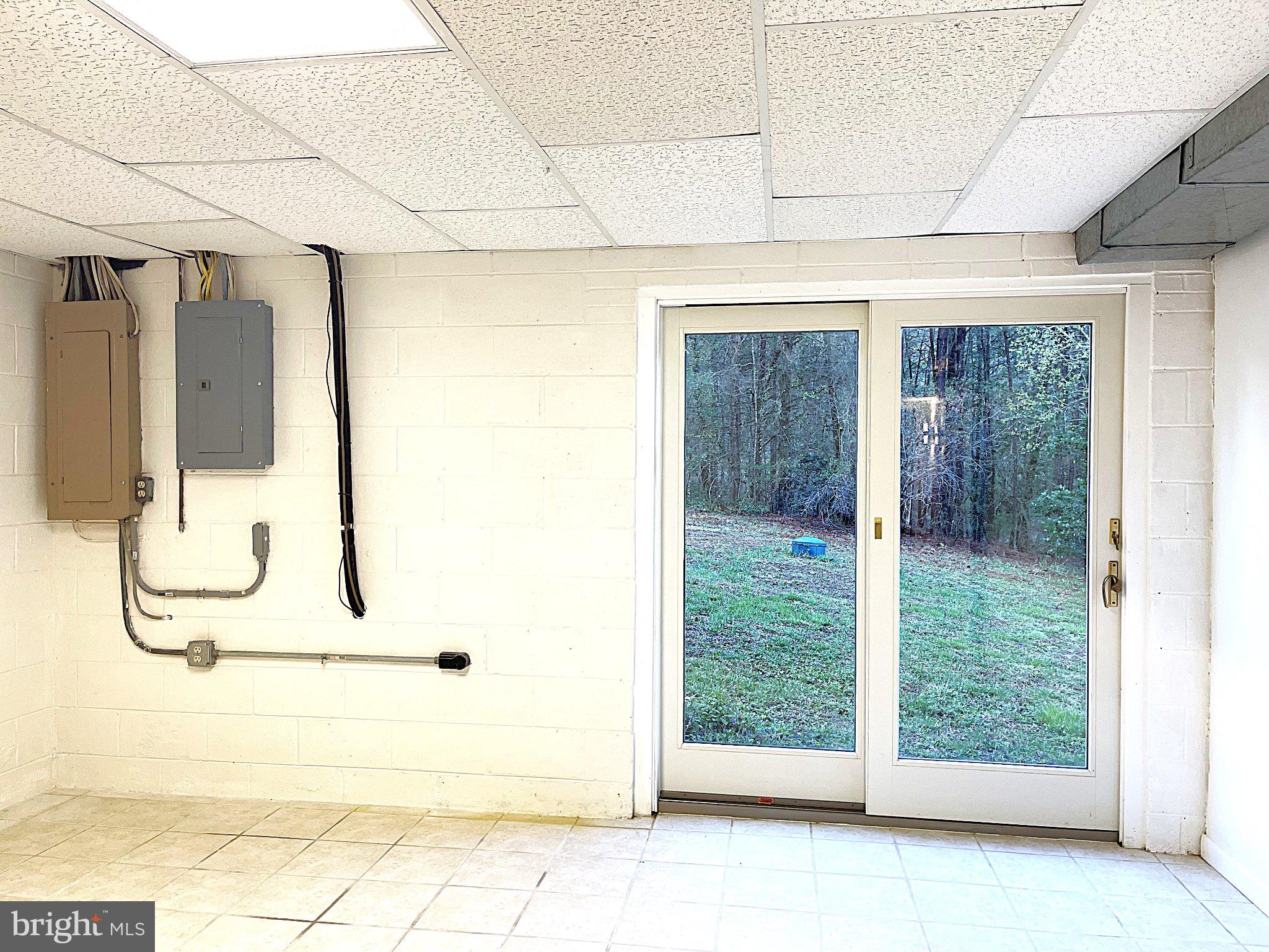 DRUM POINT - Residential