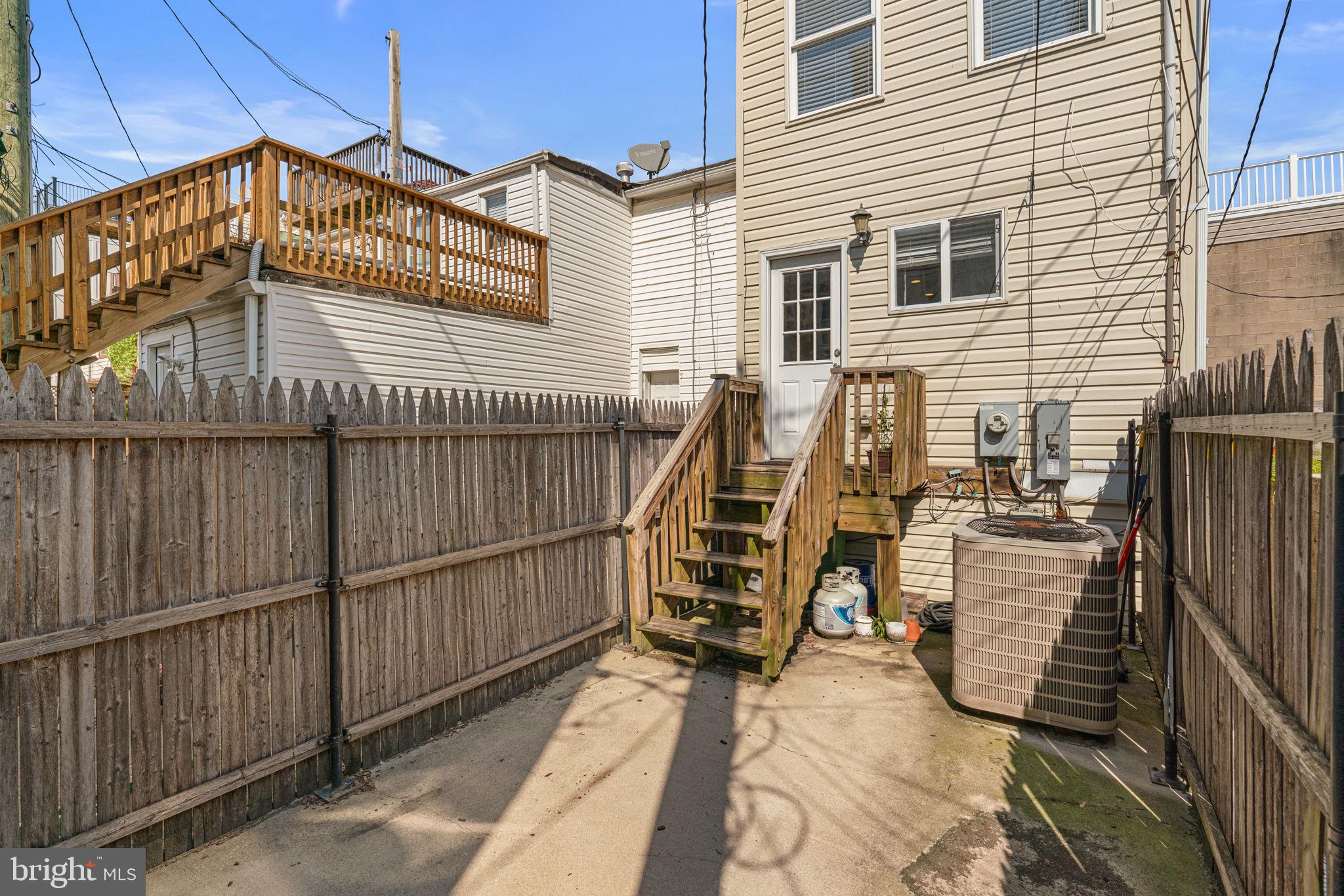 FEDERAL HILL HISTORIC DISTRICT - Residential