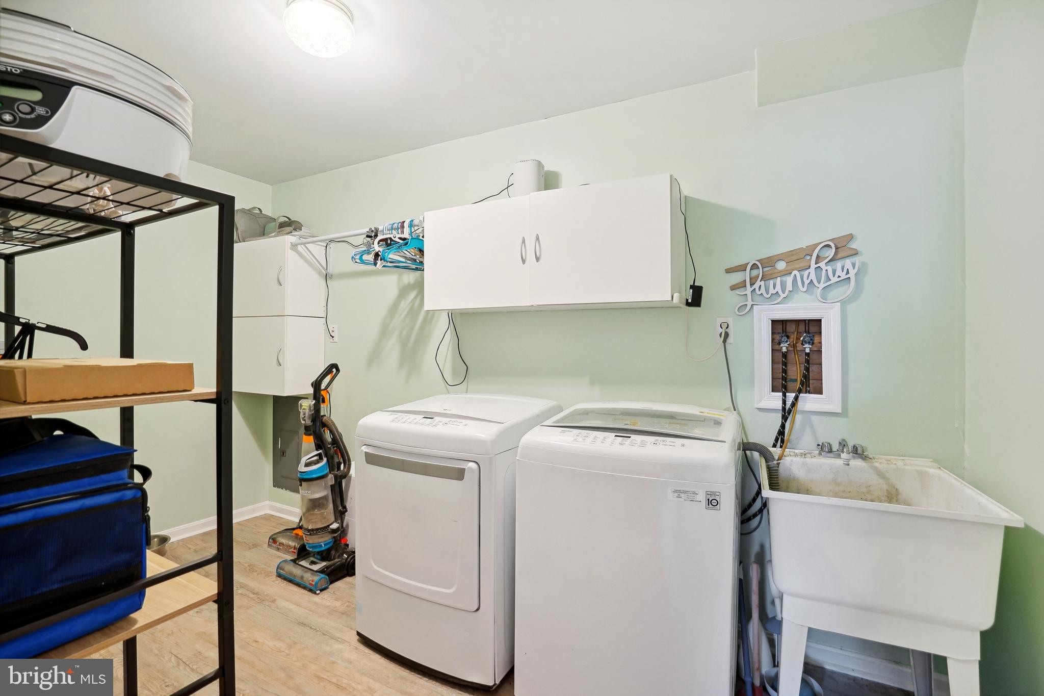 CLARKS RUN - Residential