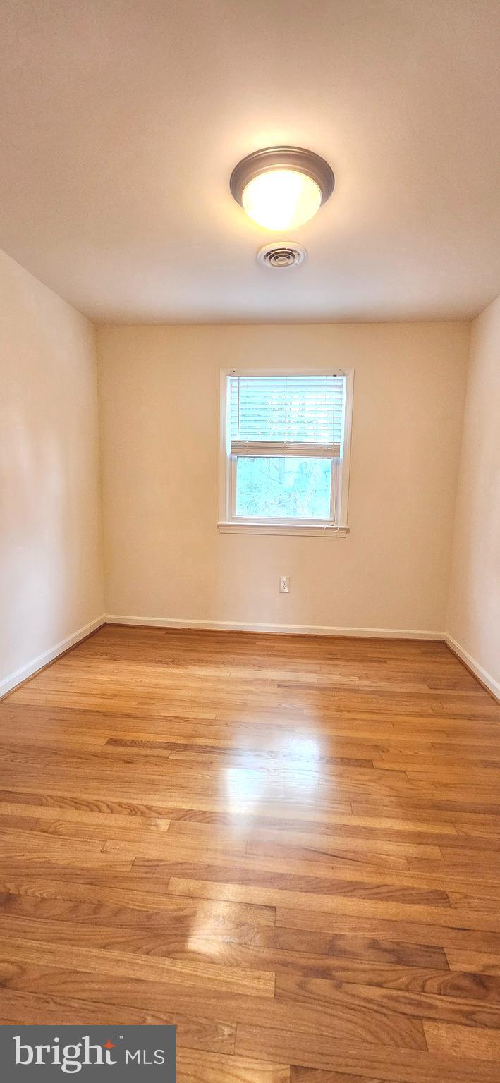 SPRING VALLEY - Residential