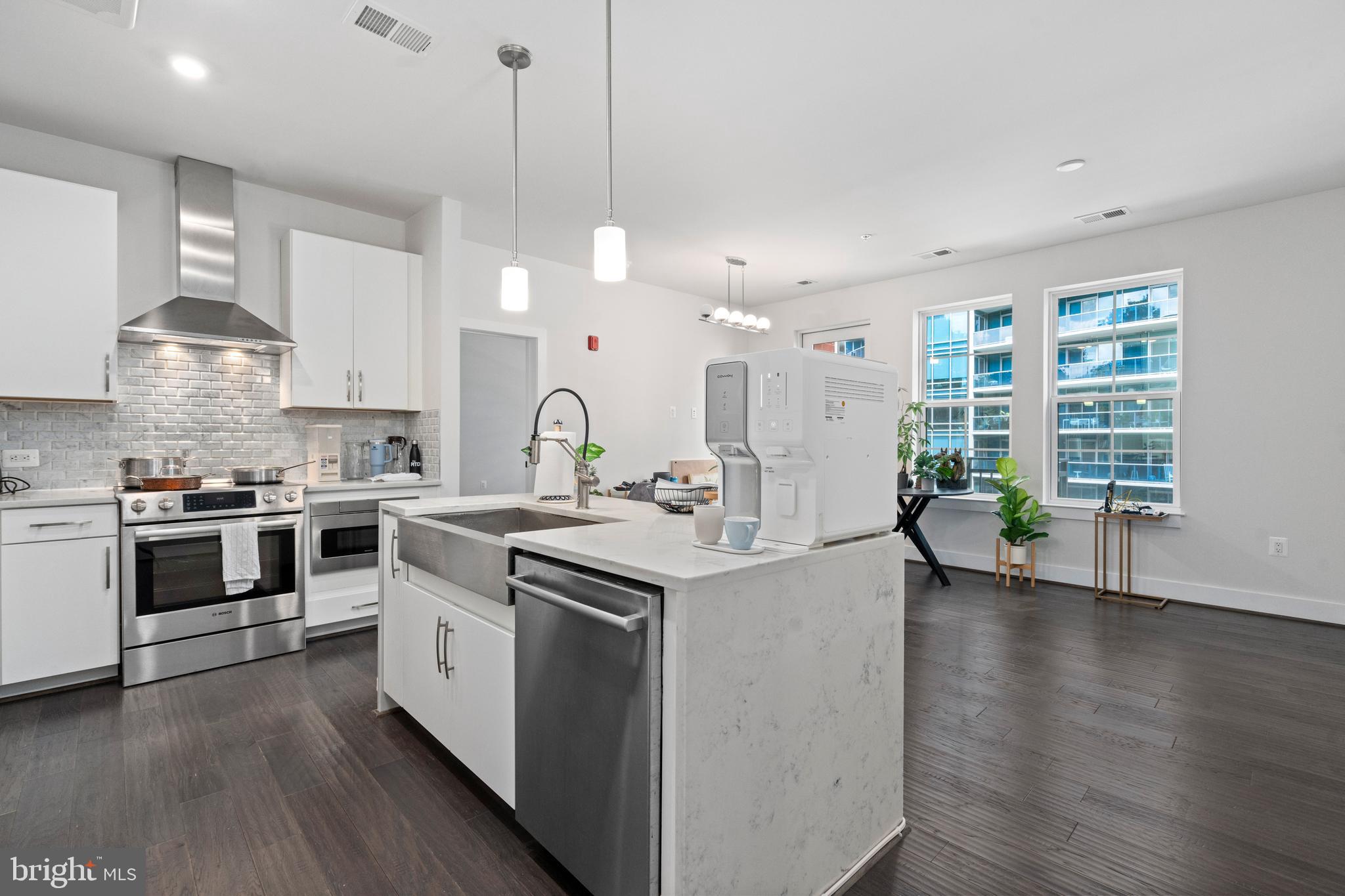 KEY AND NASH - Residential