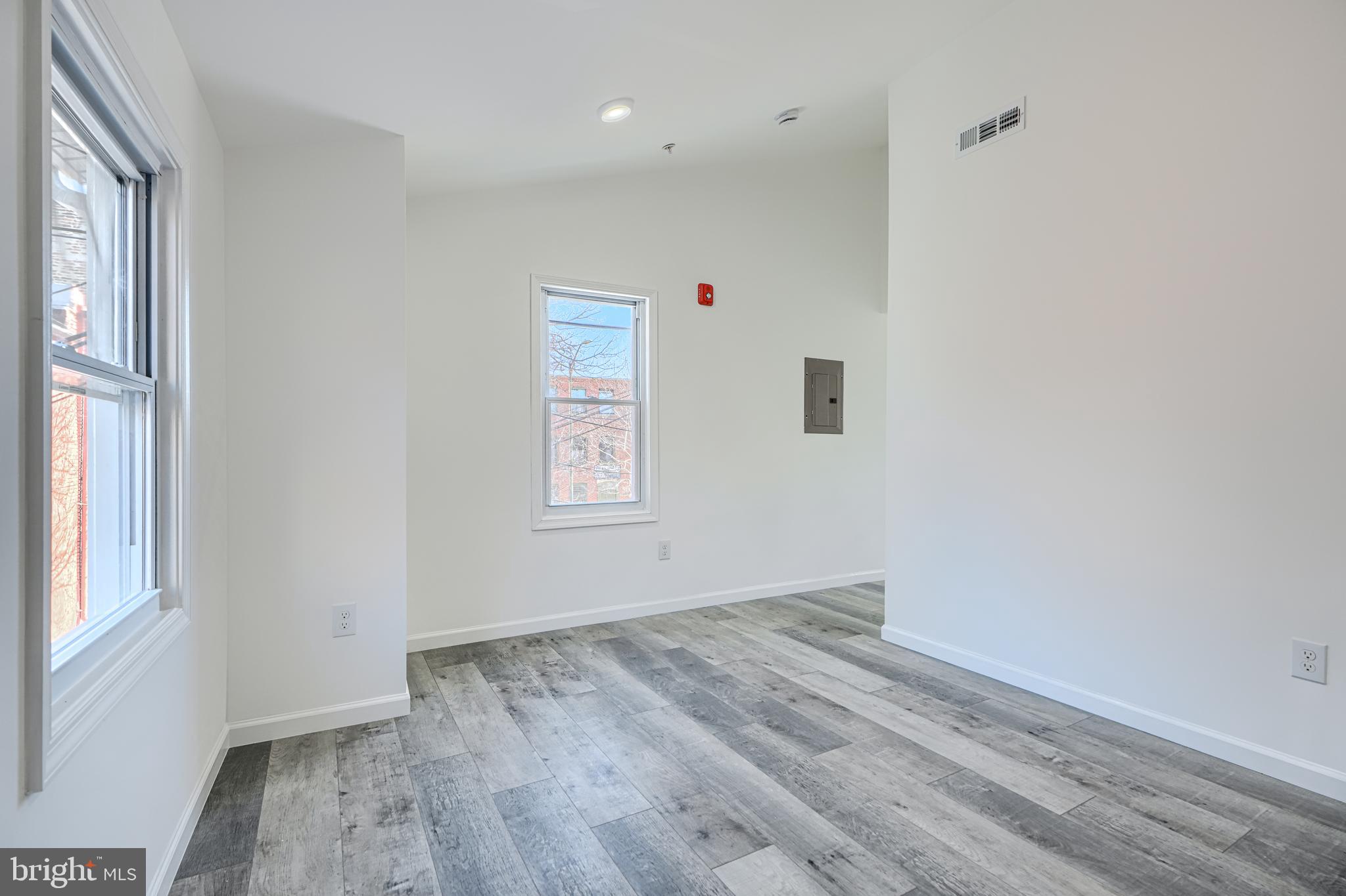 HOLLINS MARKET - Commercial Sale