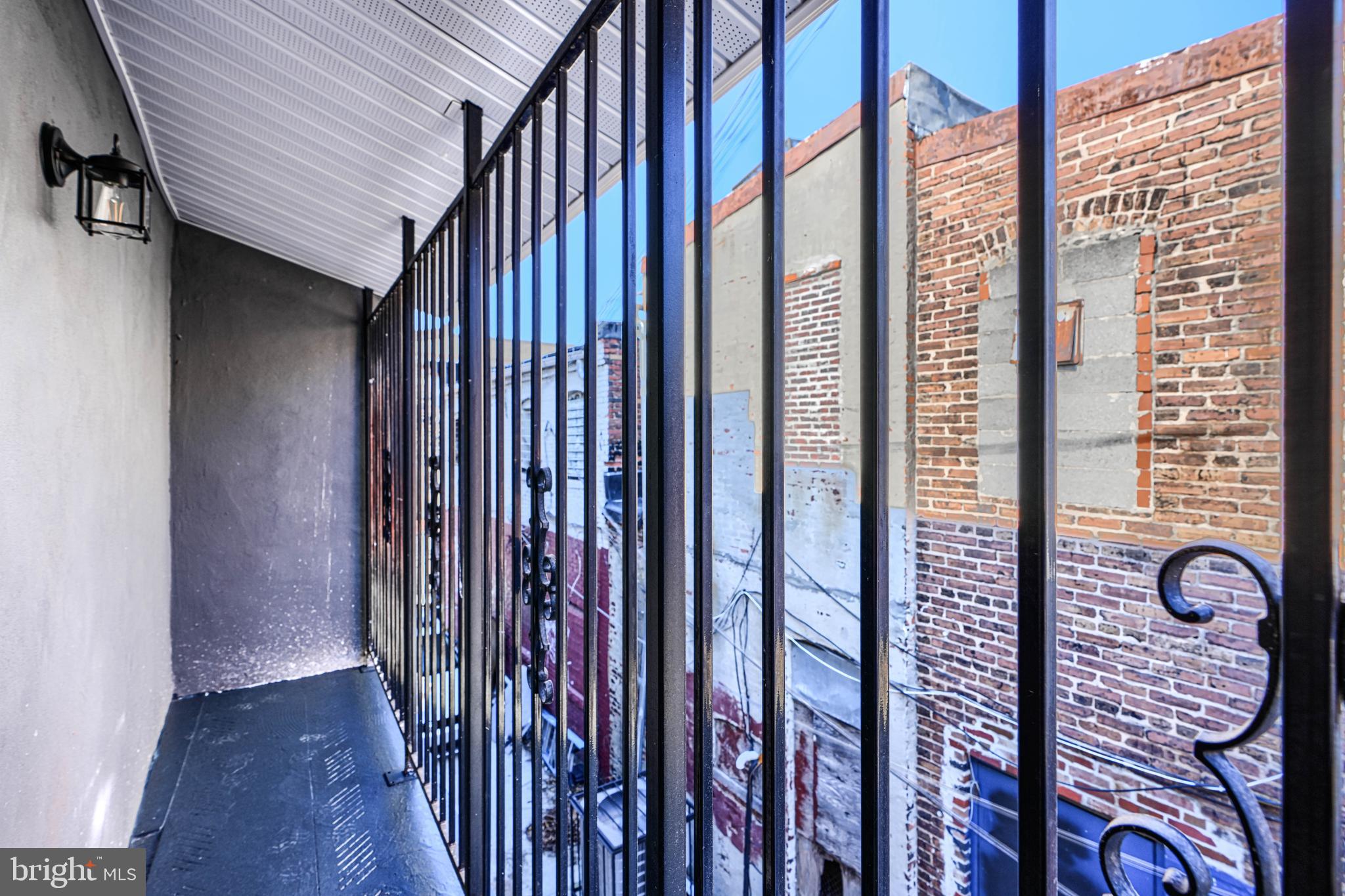 HOLLINS MARKET - Commercial Sale