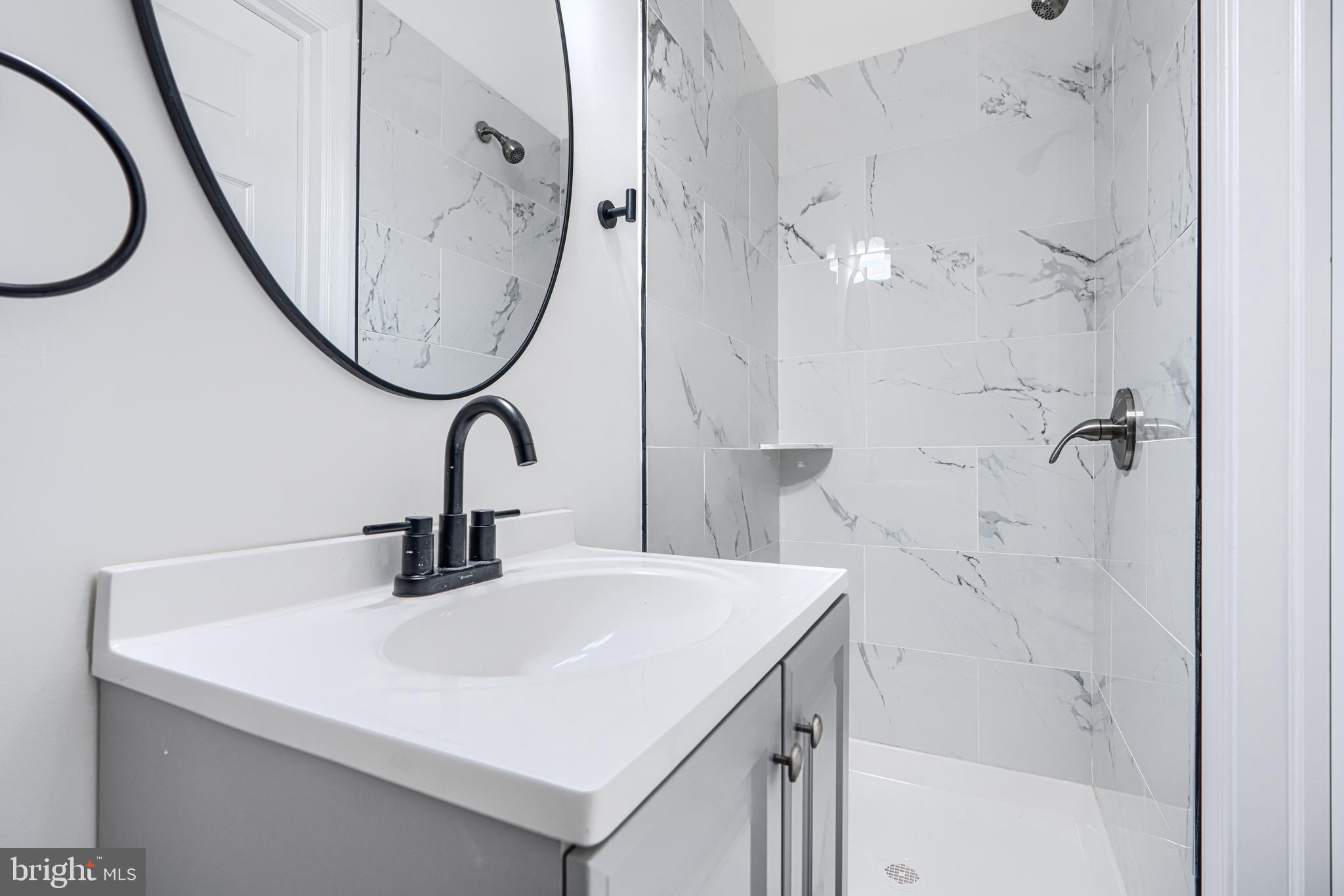 HOLLINS MARKET - Commercial Sale