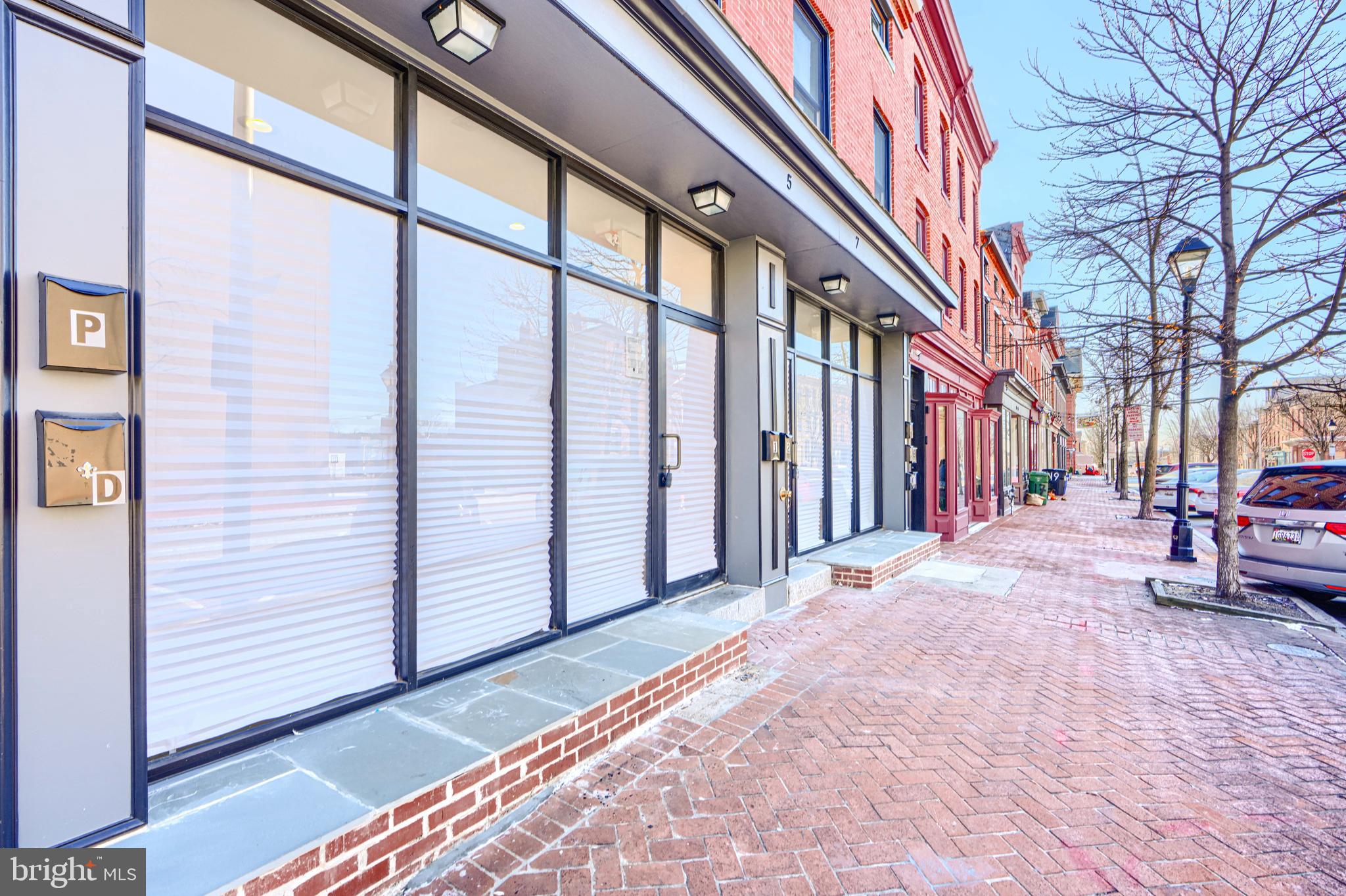 HOLLINS MARKET - Commercial Sale