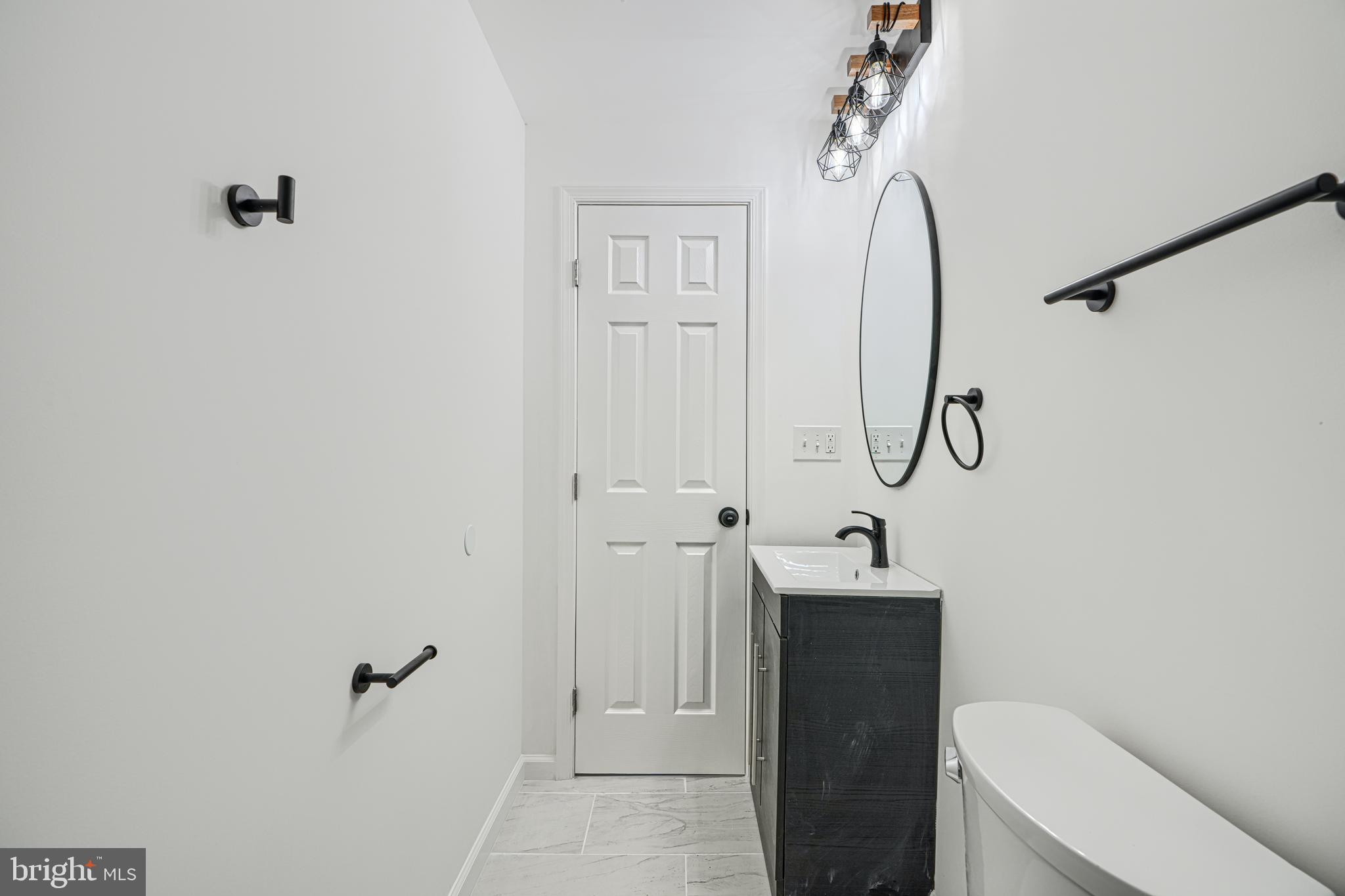 HOLLINS MARKET - Commercial Sale