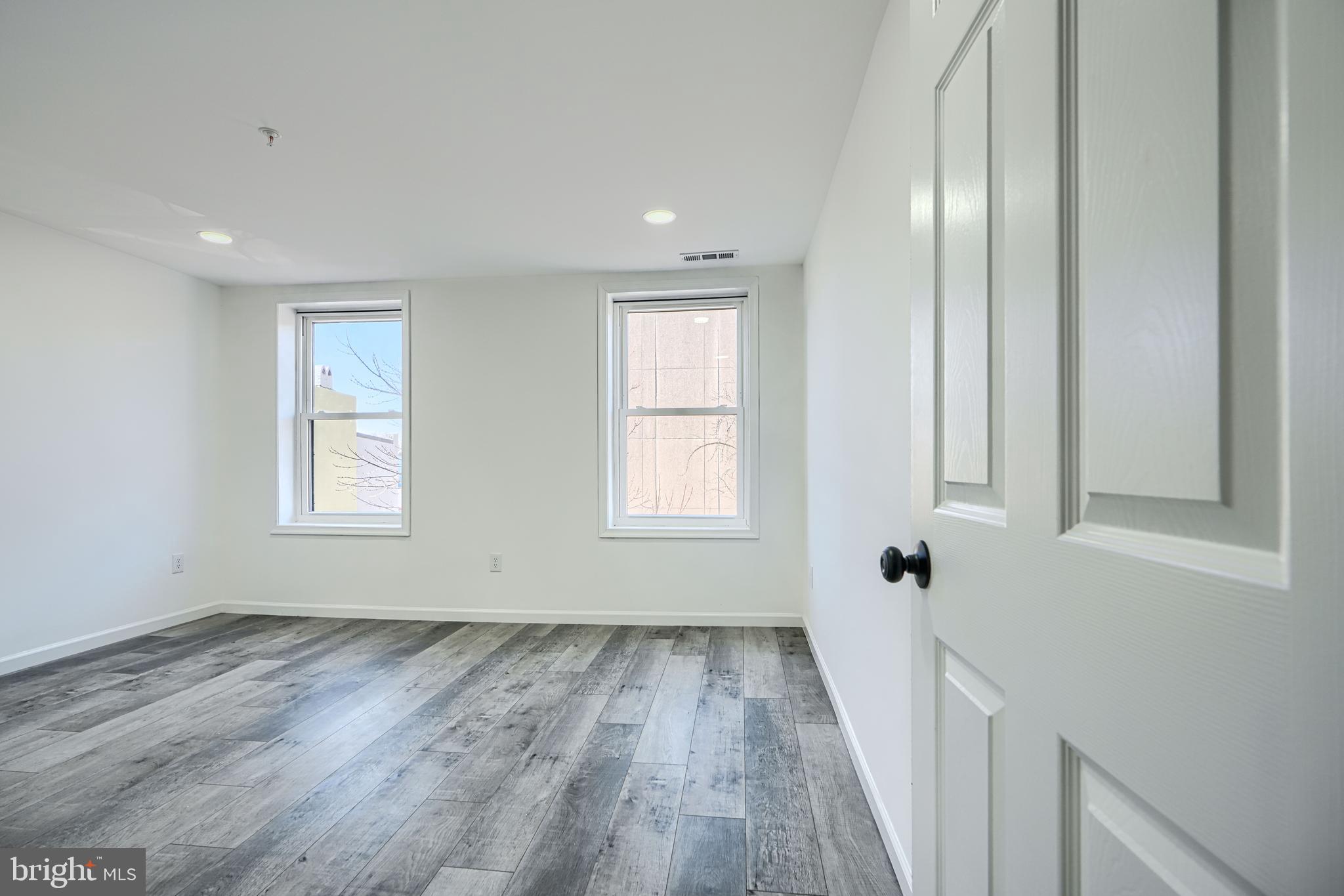 HOLLINS MARKET - Commercial Sale