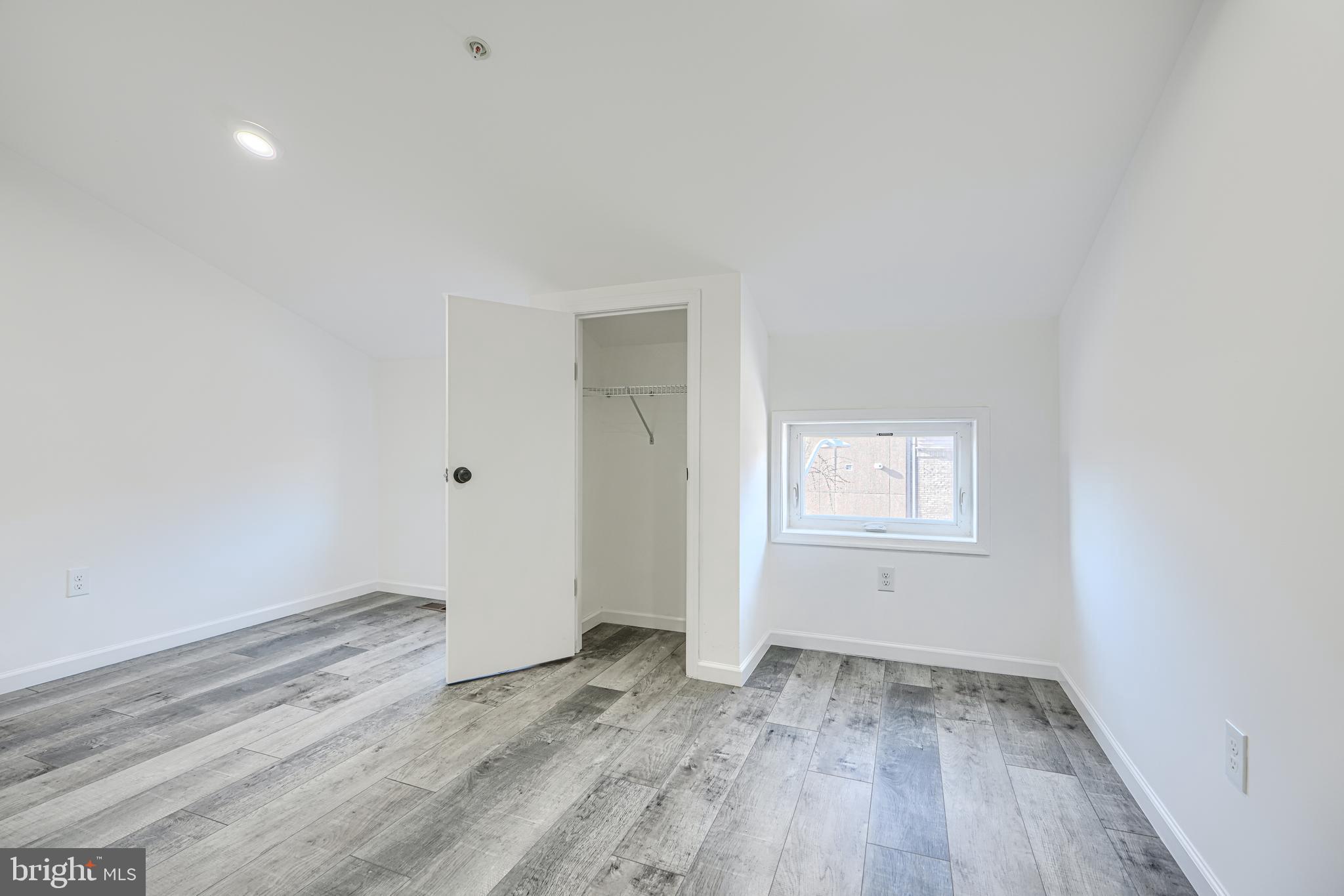 HOLLINS MARKET - Commercial Sale