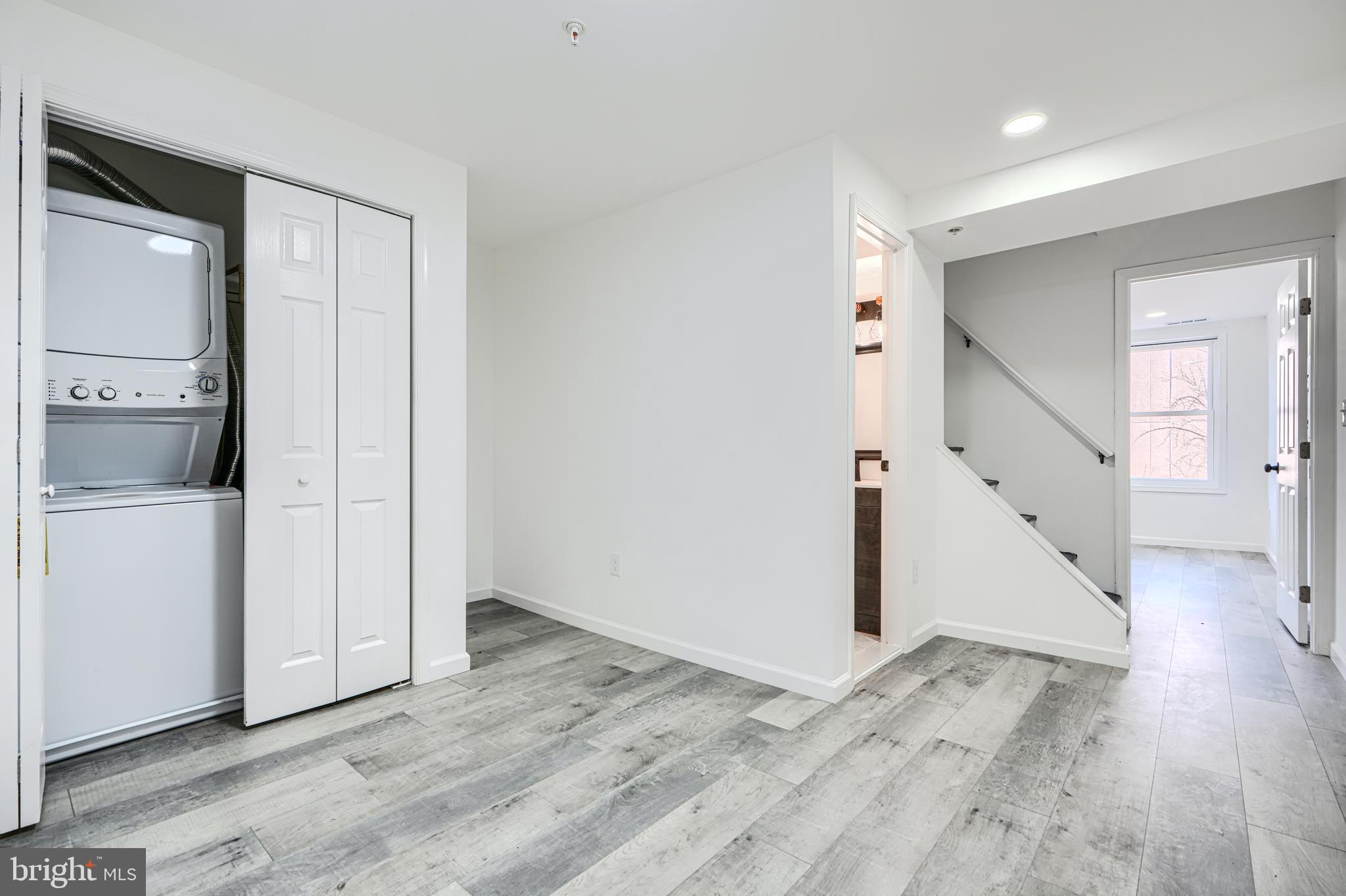 HOLLINS MARKET - Commercial Sale