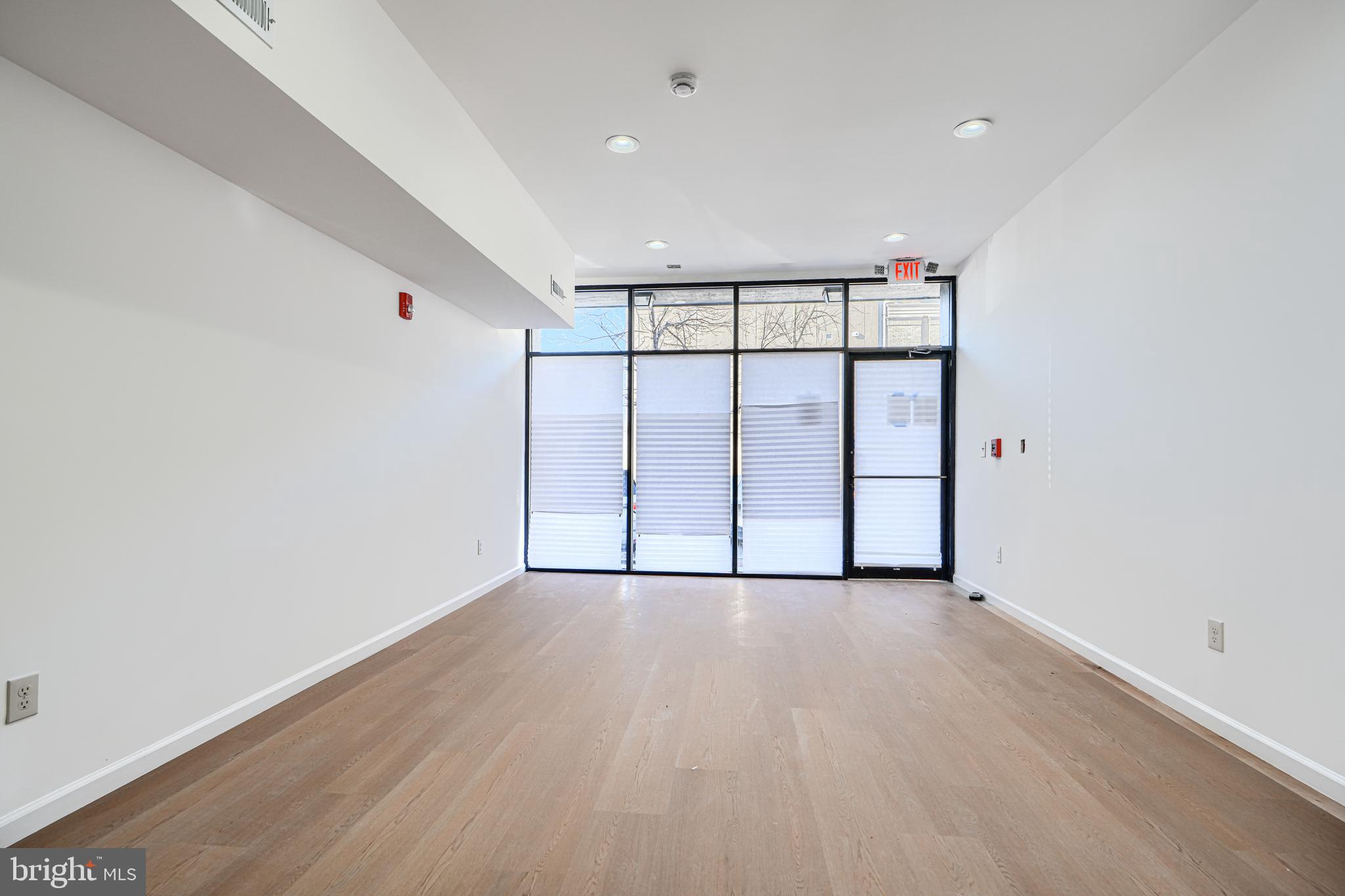 HOLLINS MARKET - Commercial Sale