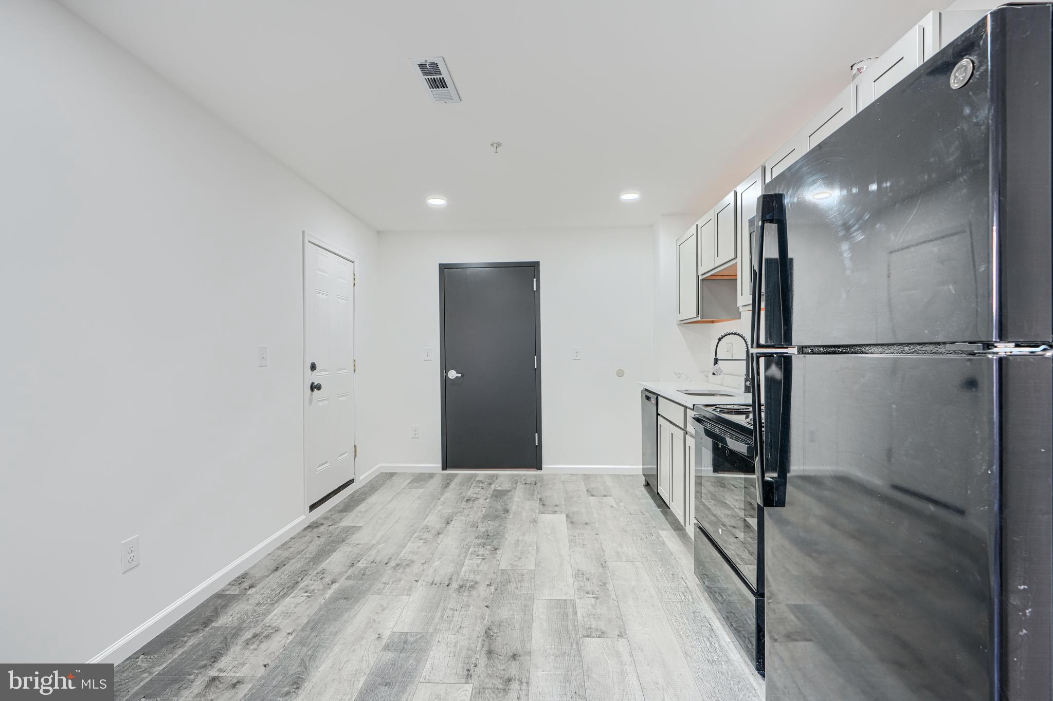 HOLLINS MARKET - Commercial Sale