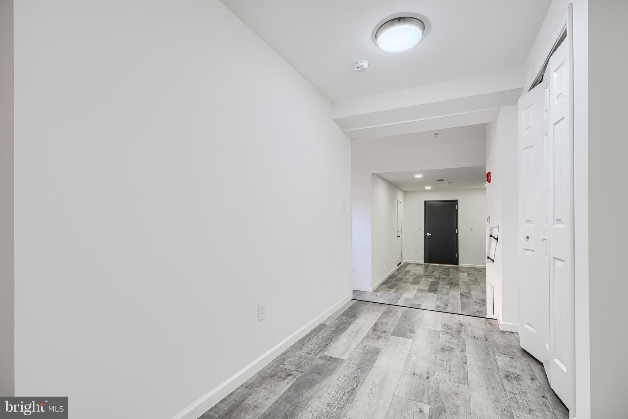 HOLLINS MARKET - Commercial Sale