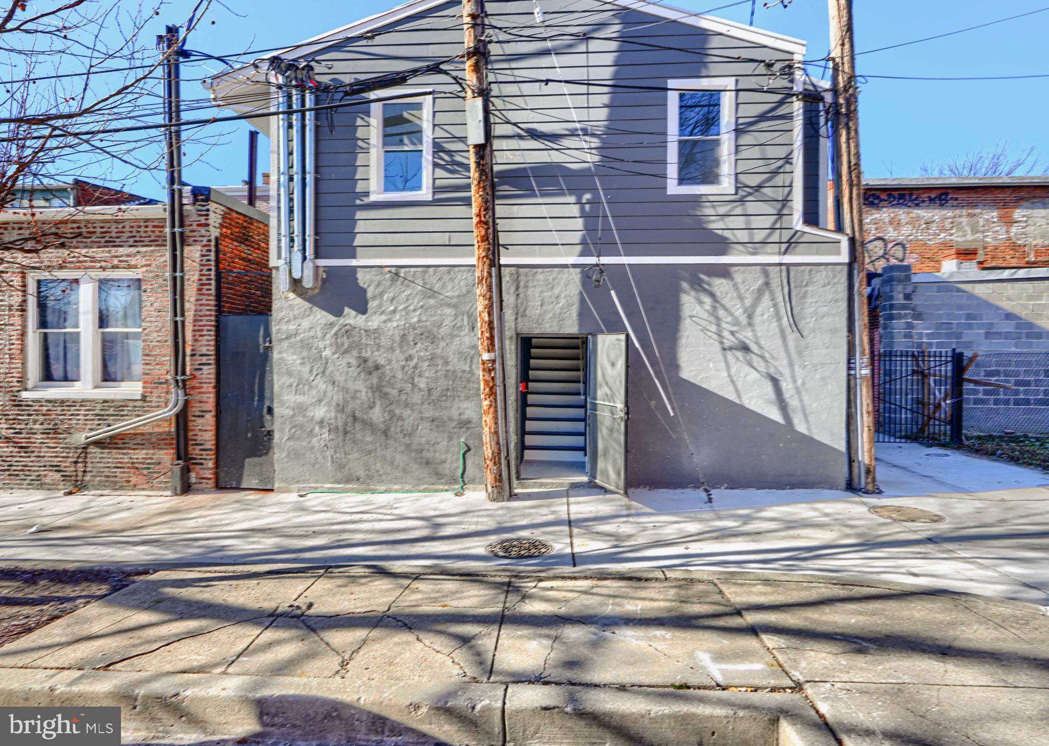 HOLLINS MARKET - Commercial Sale