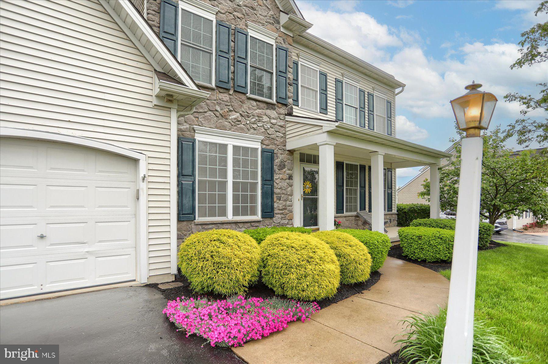 2385 DEWEY LANE