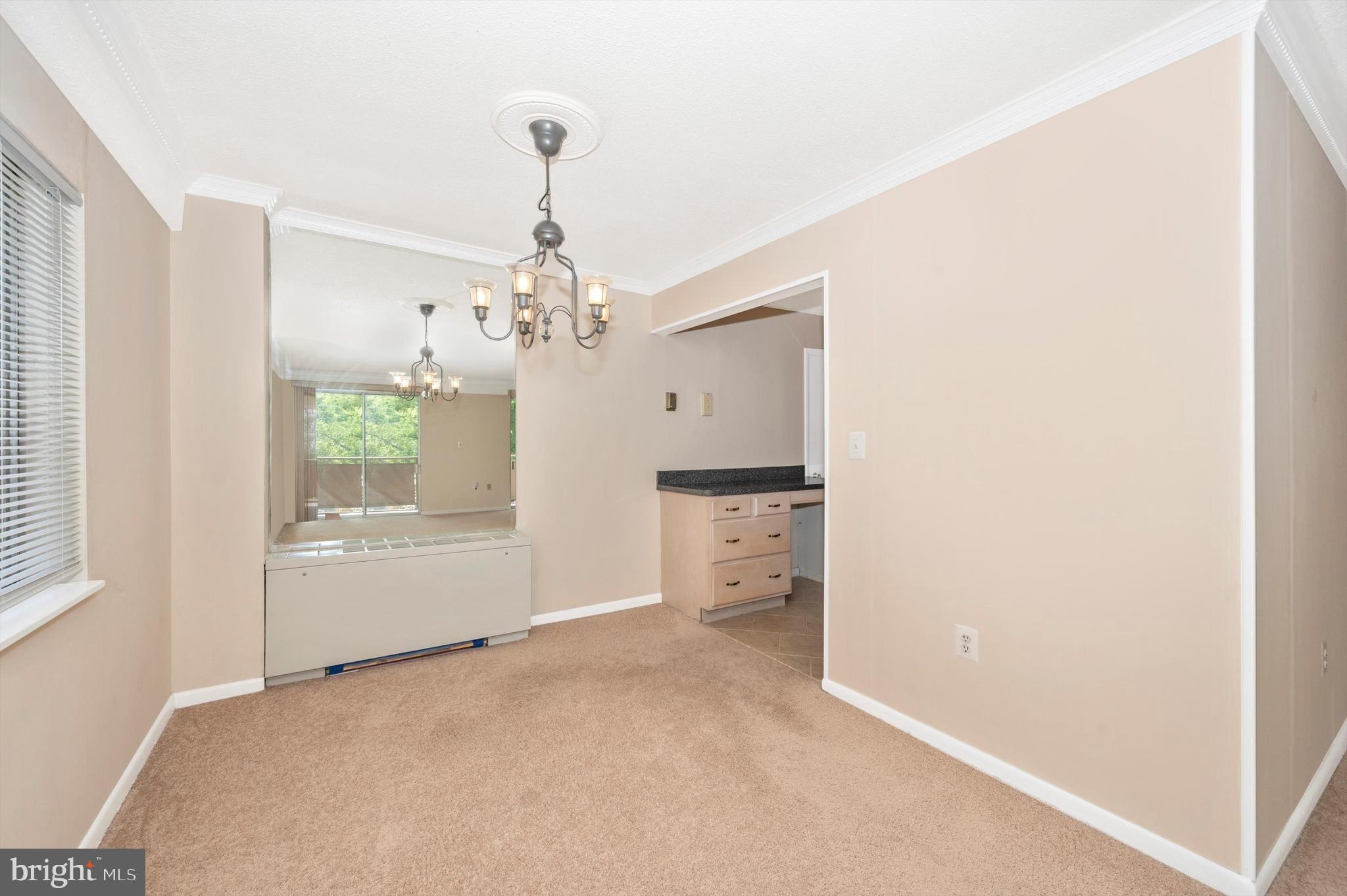 LAKESIDE TERRACE - Residential