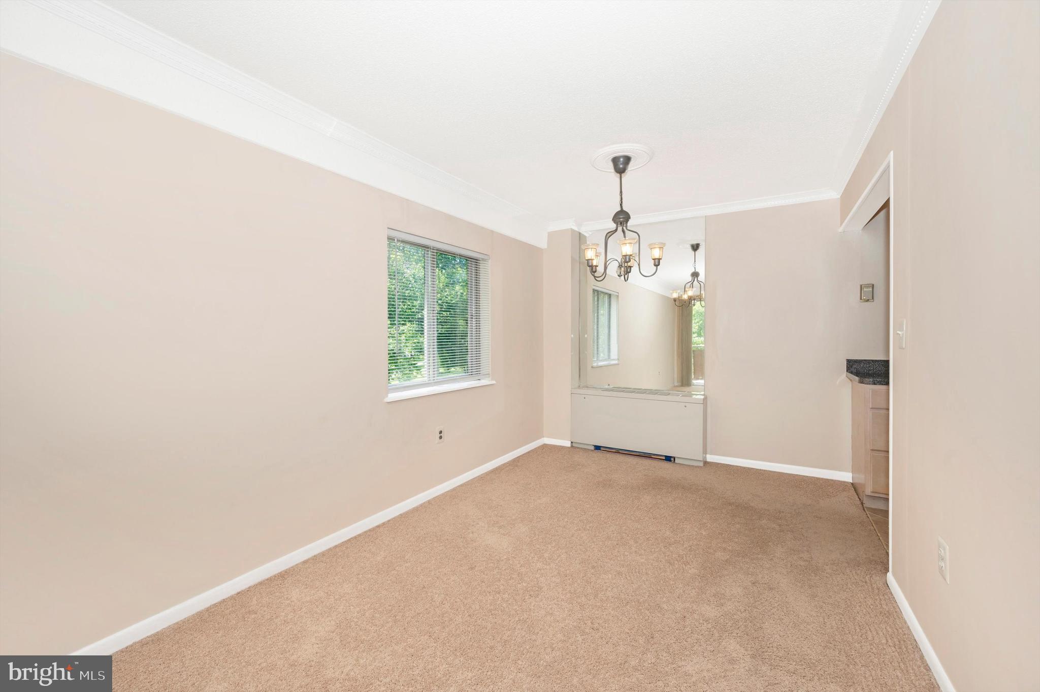 LAKESIDE TERRACE - Residential