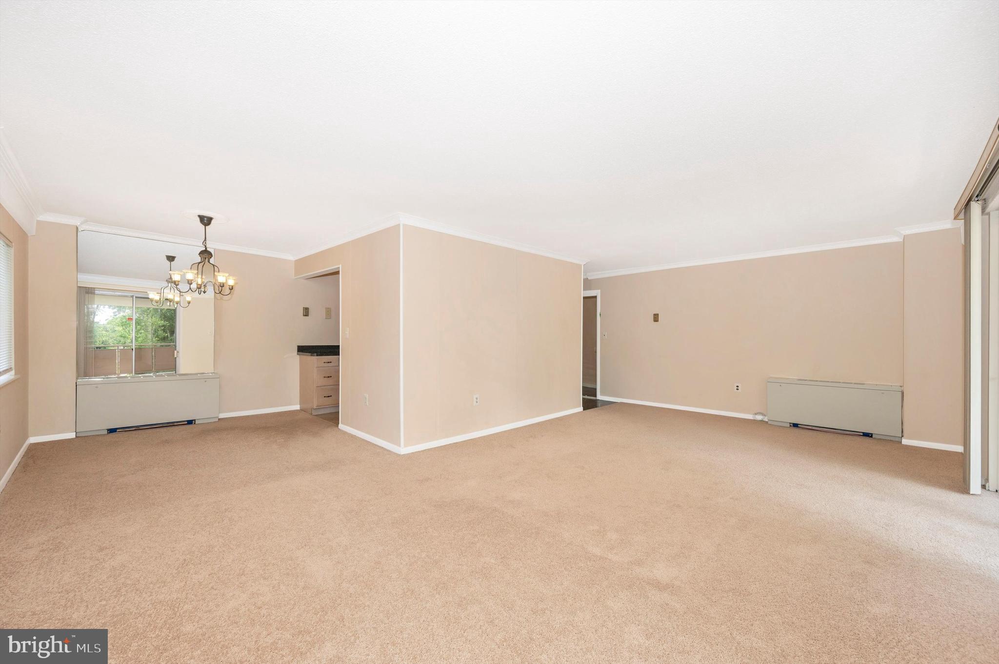 LAKESIDE TERRACE - Residential