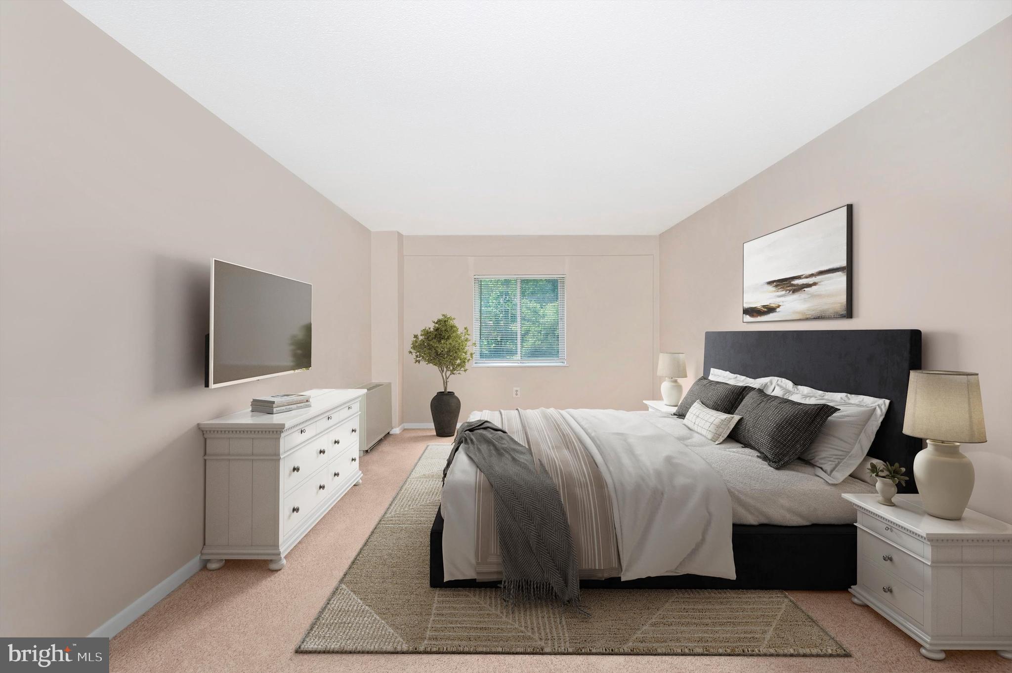 LAKESIDE TERRACE - Residential