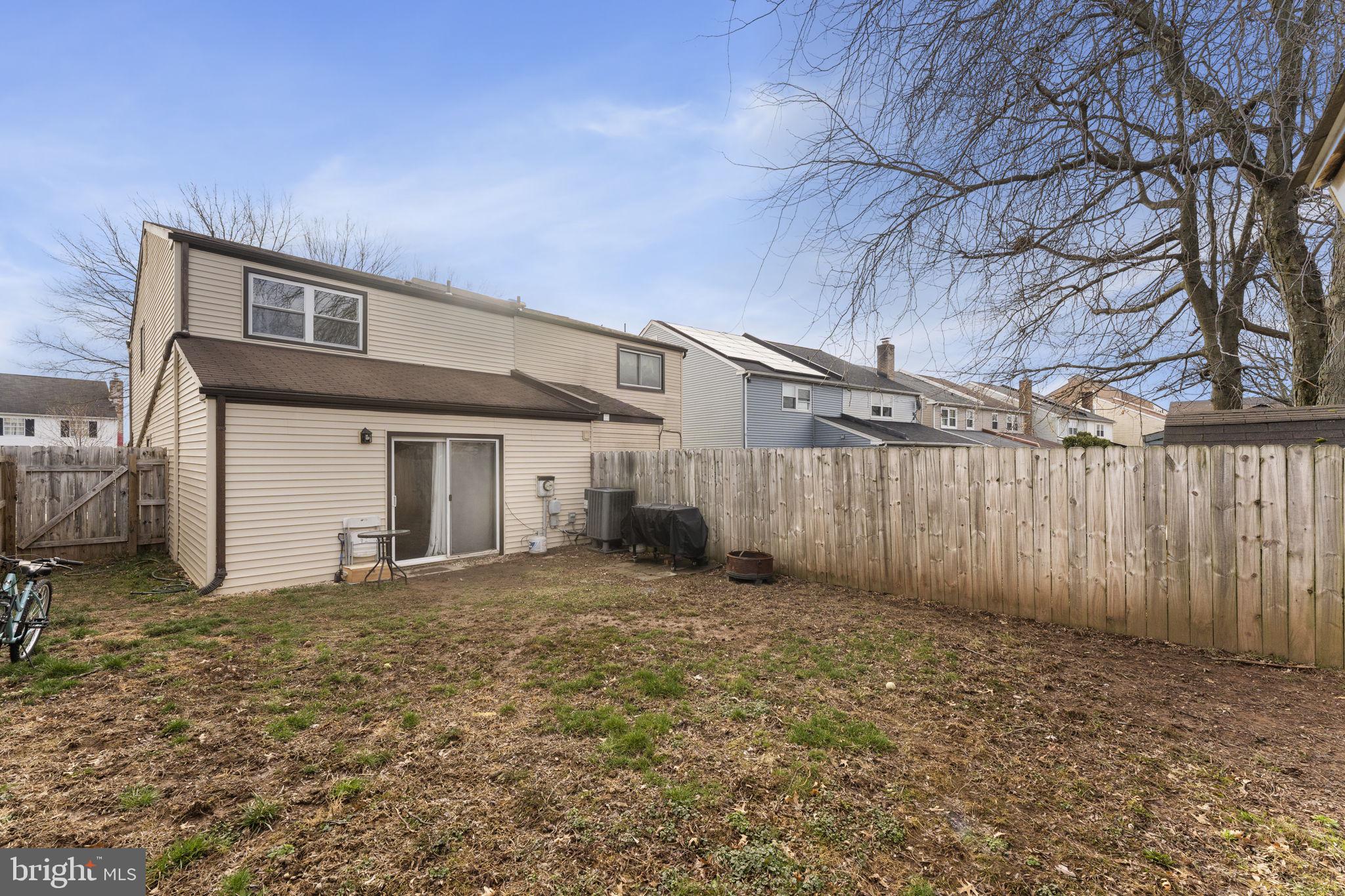 CEDAR GROVE ESTS - Residential