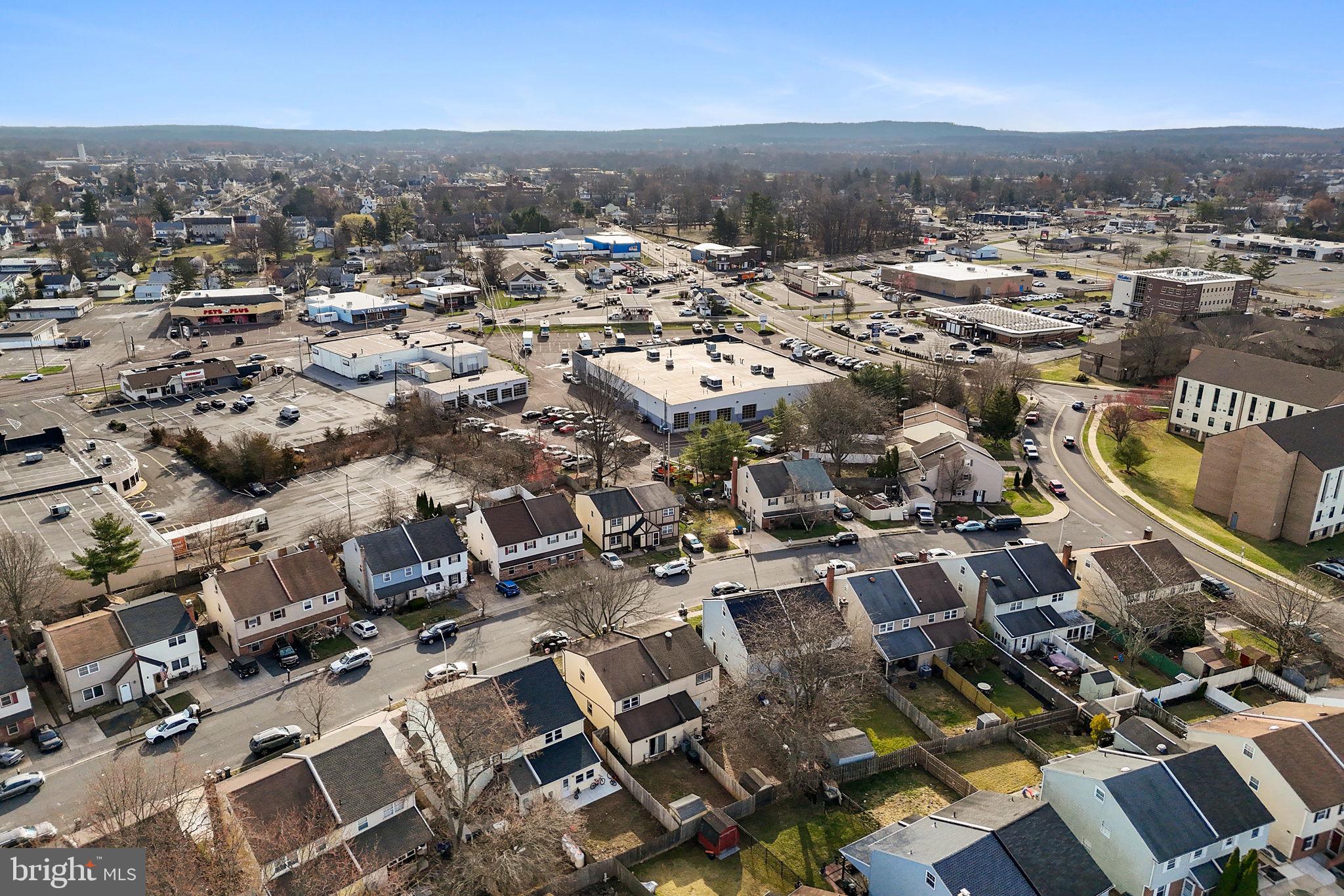 CEDAR GROVE ESTS - Residential