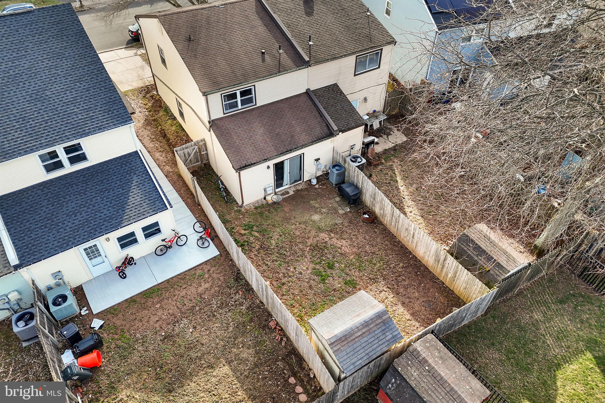 CEDAR GROVE ESTS - Residential