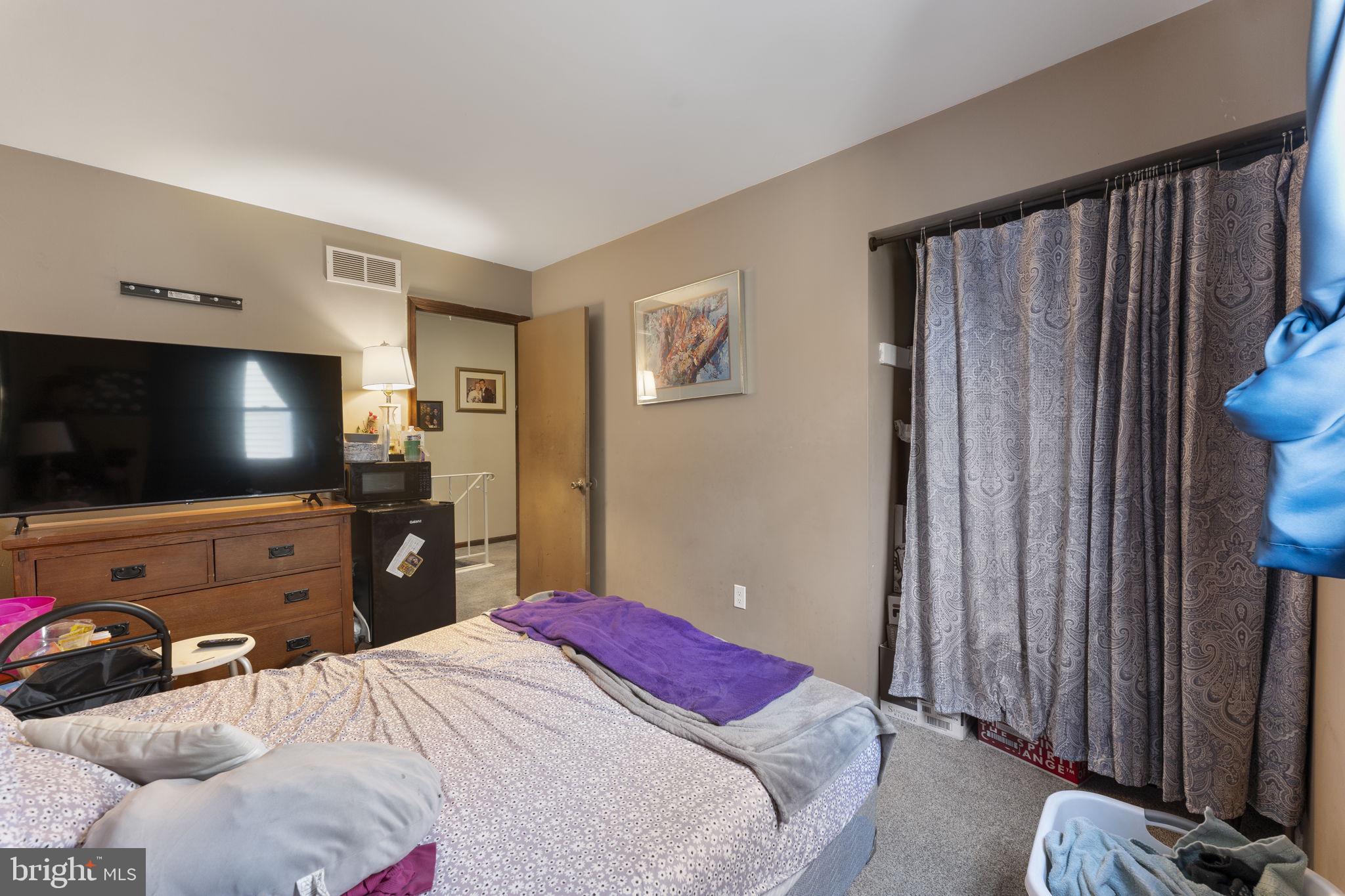 CEDAR GROVE ESTS - Residential