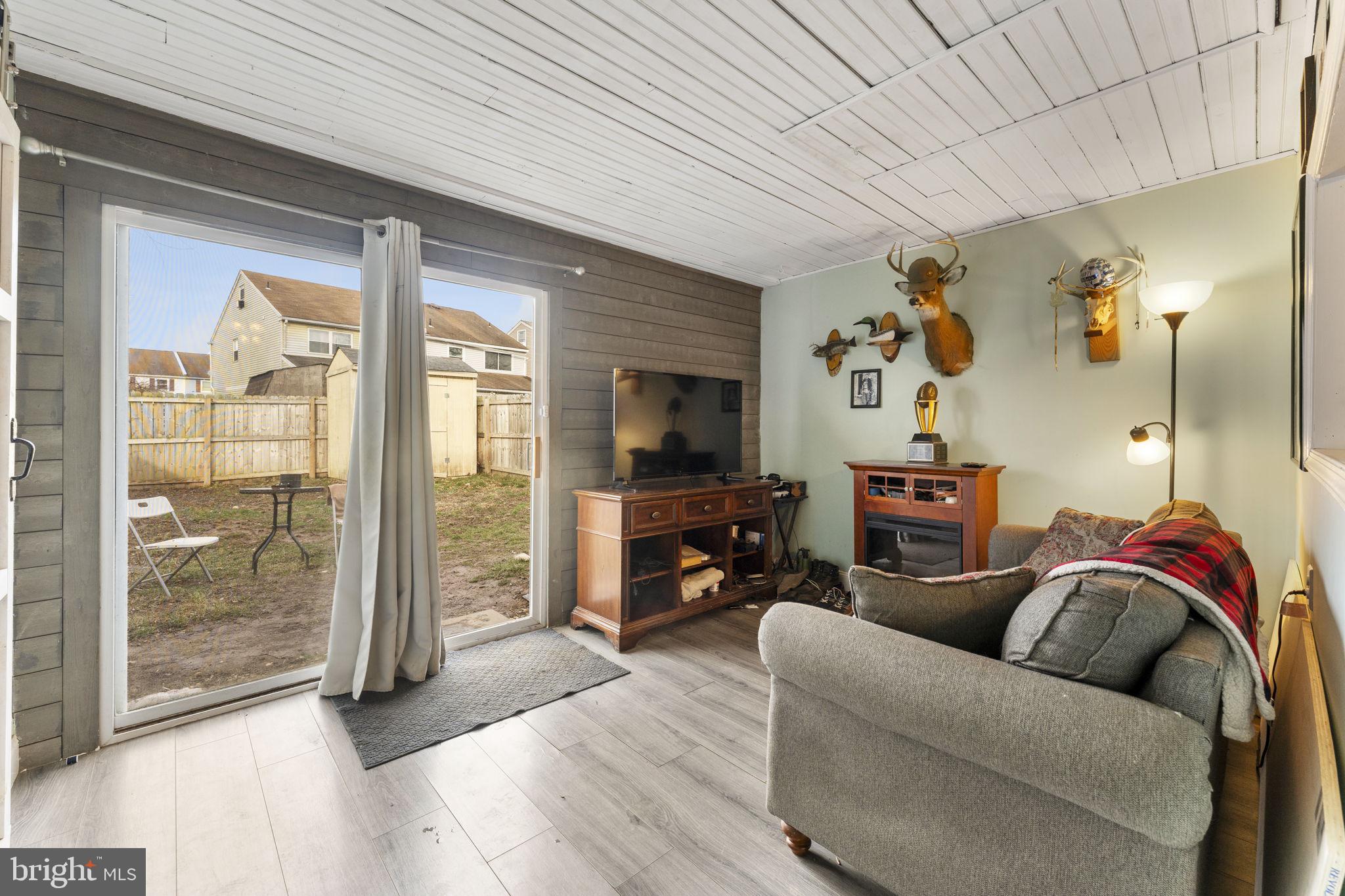 CEDAR GROVE ESTS - Residential