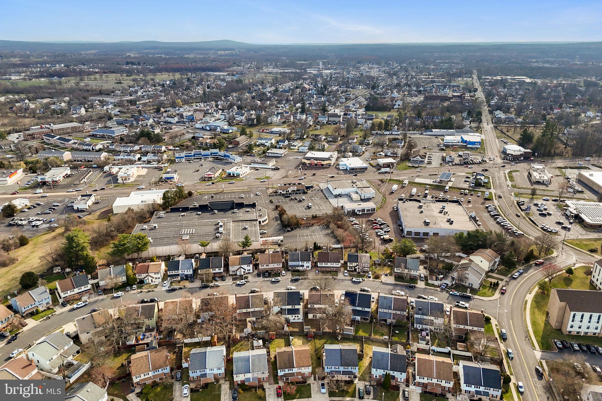 CEDAR GROVE ESTS - Residential