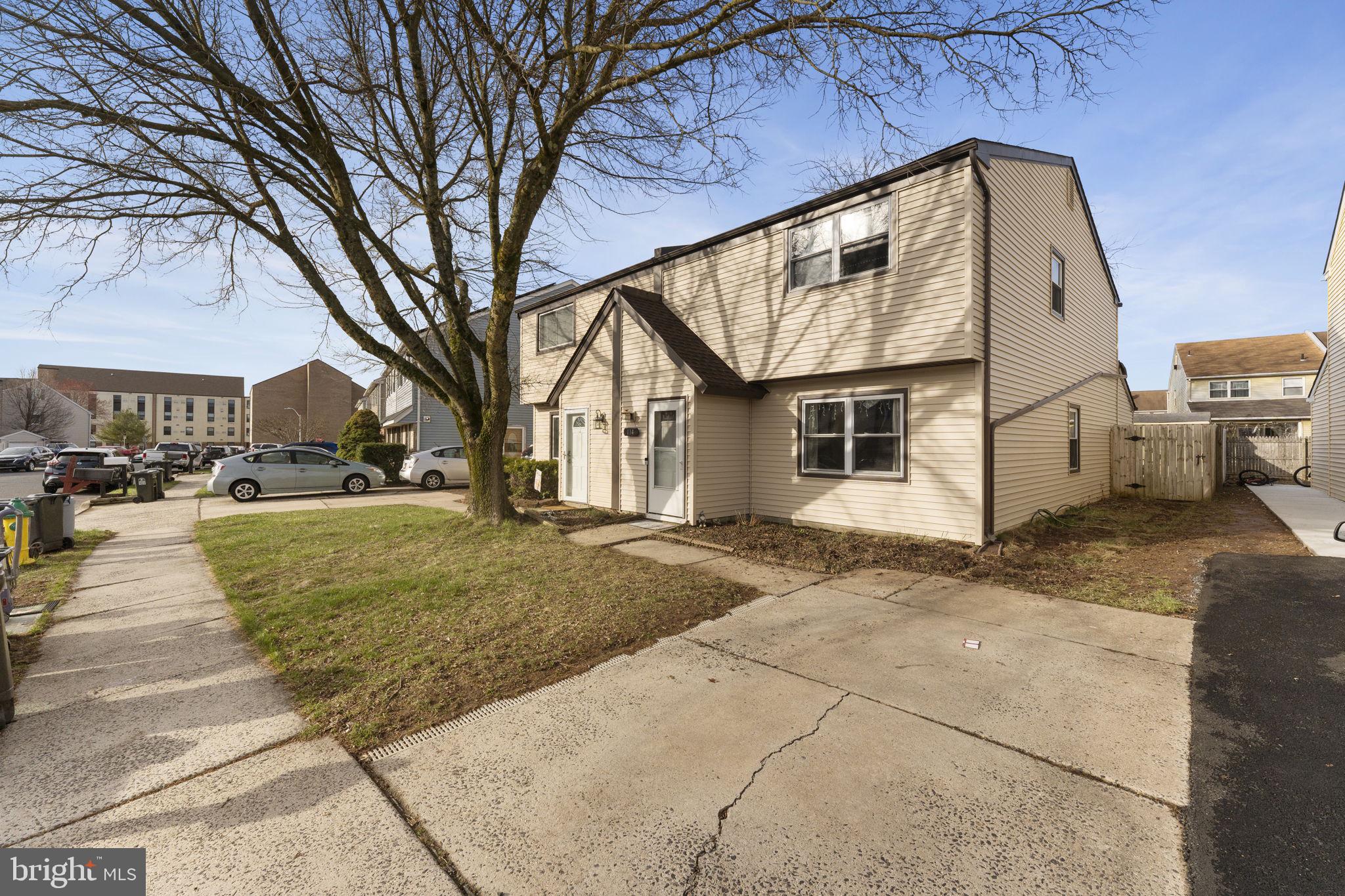 CEDAR GROVE ESTS - Residential