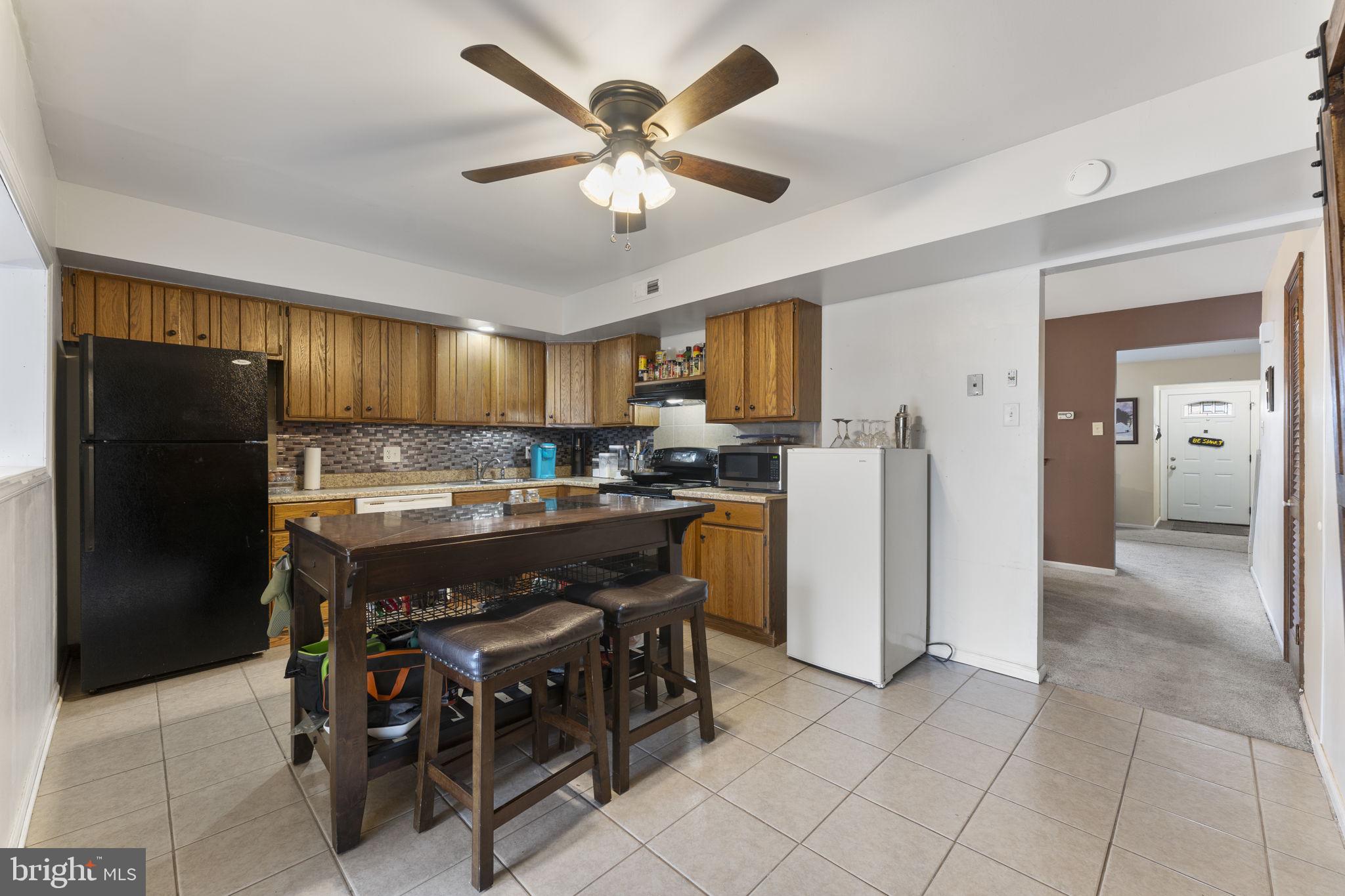 CEDAR GROVE ESTS - Residential