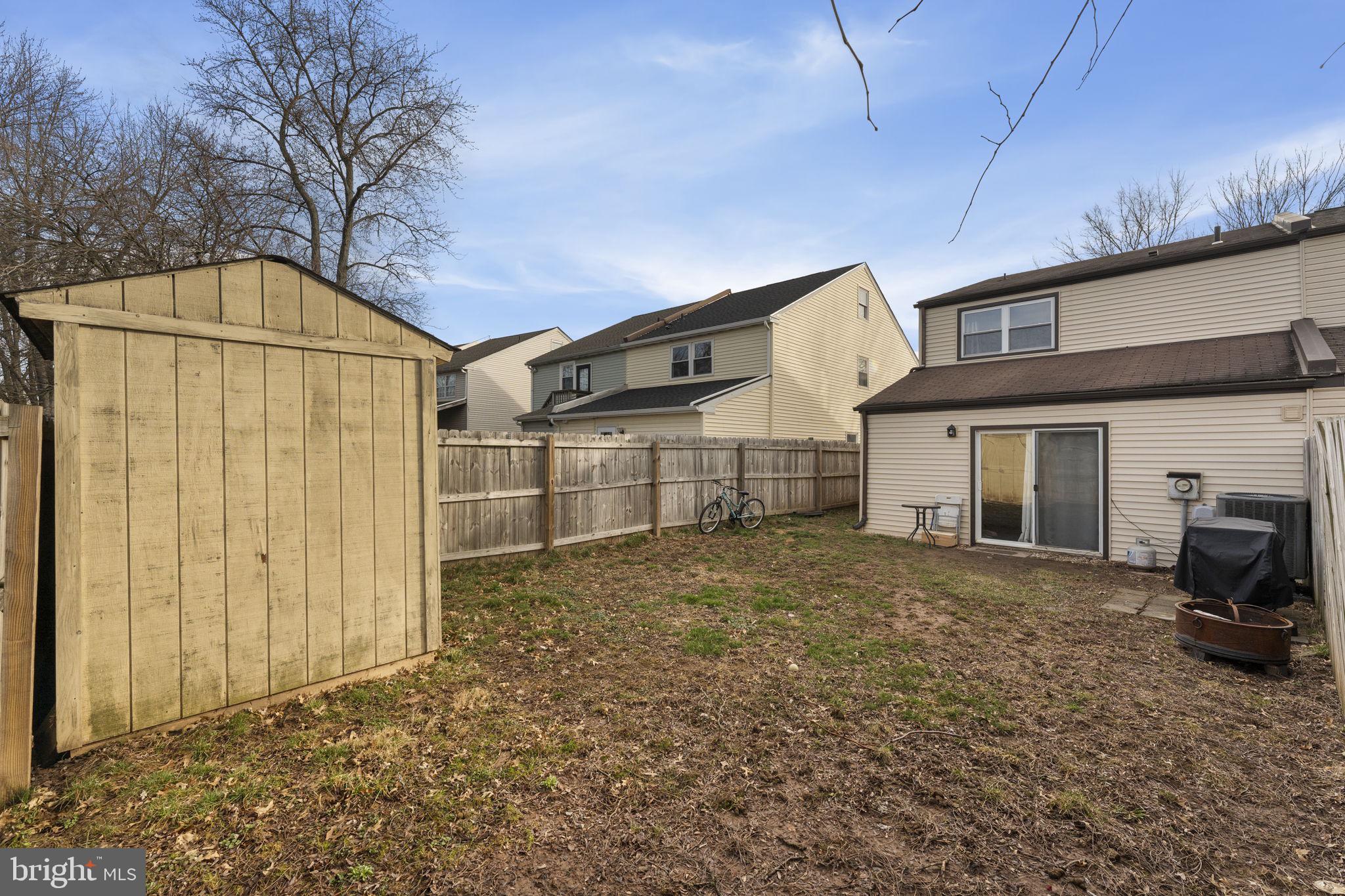 CEDAR GROVE ESTS - Residential