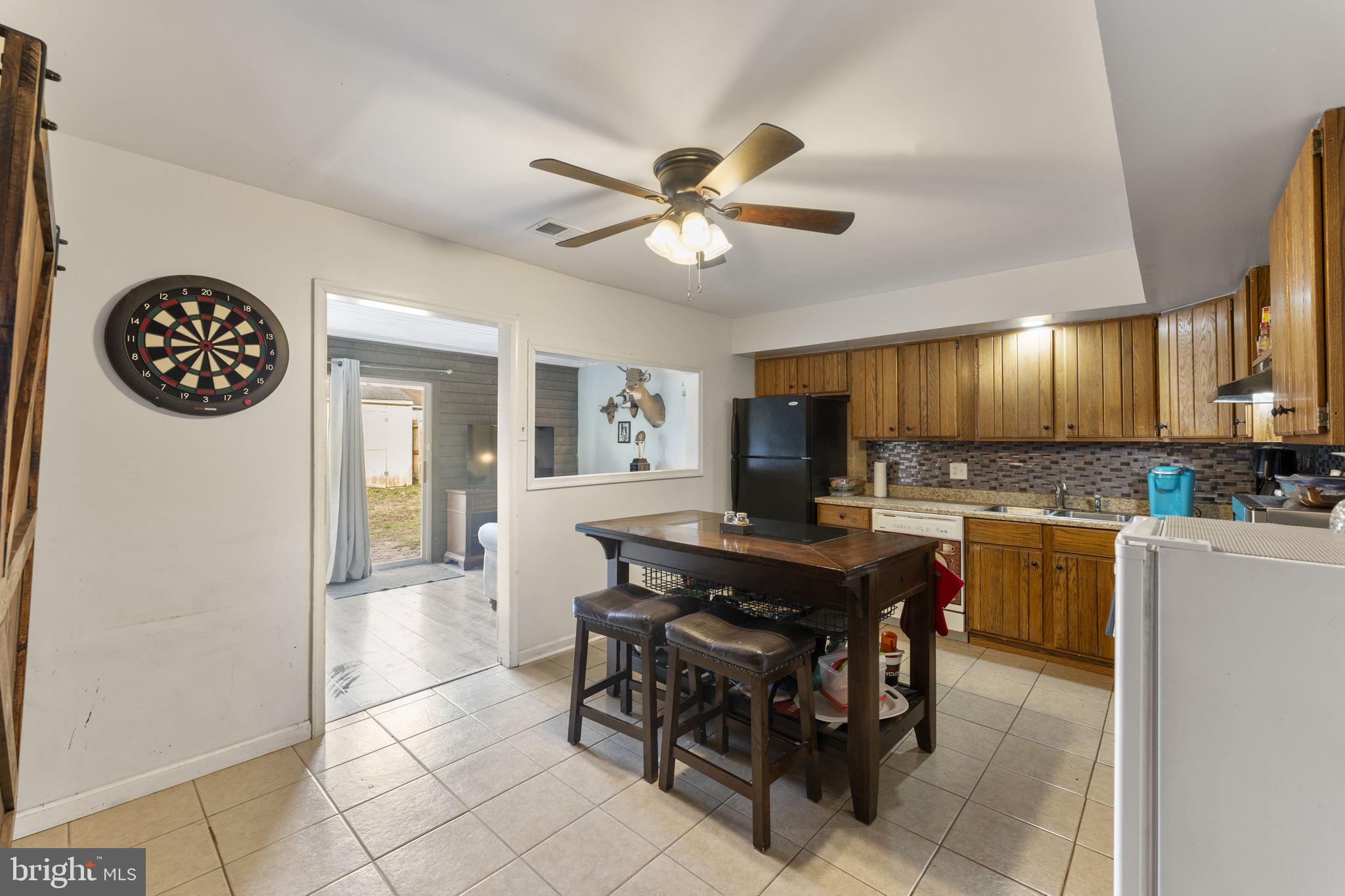 CEDAR GROVE ESTS - Residential