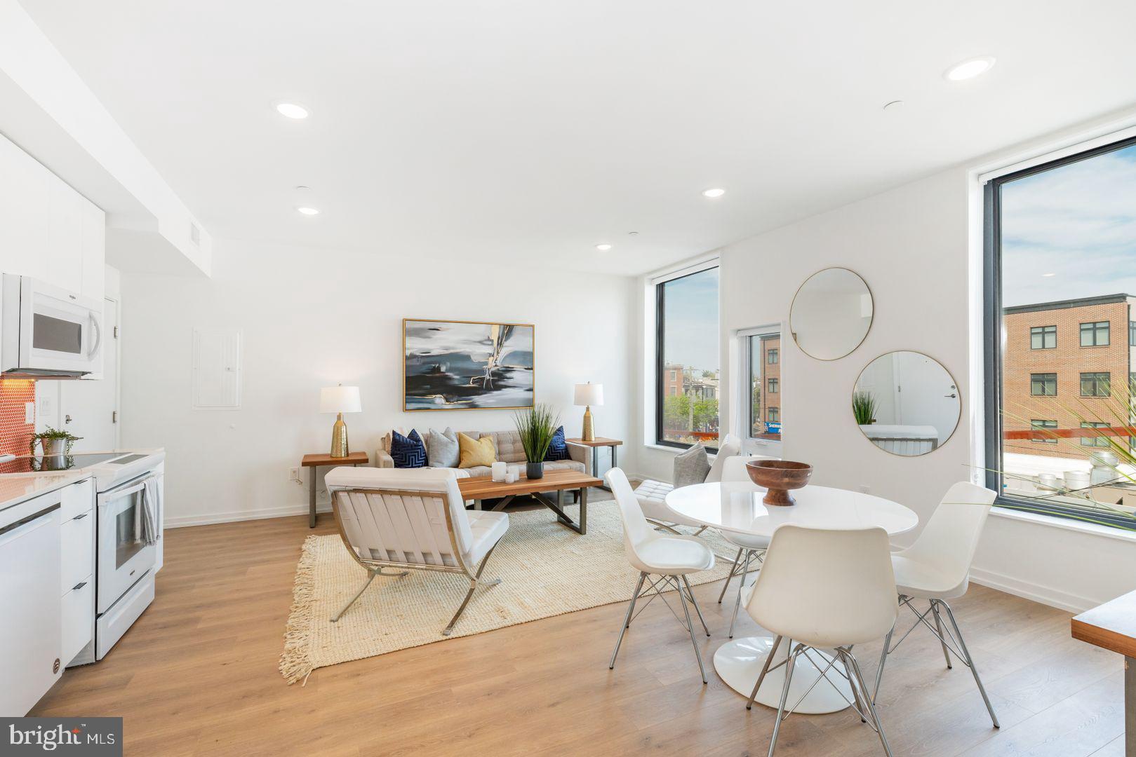 1141 N FRONT STREET 303