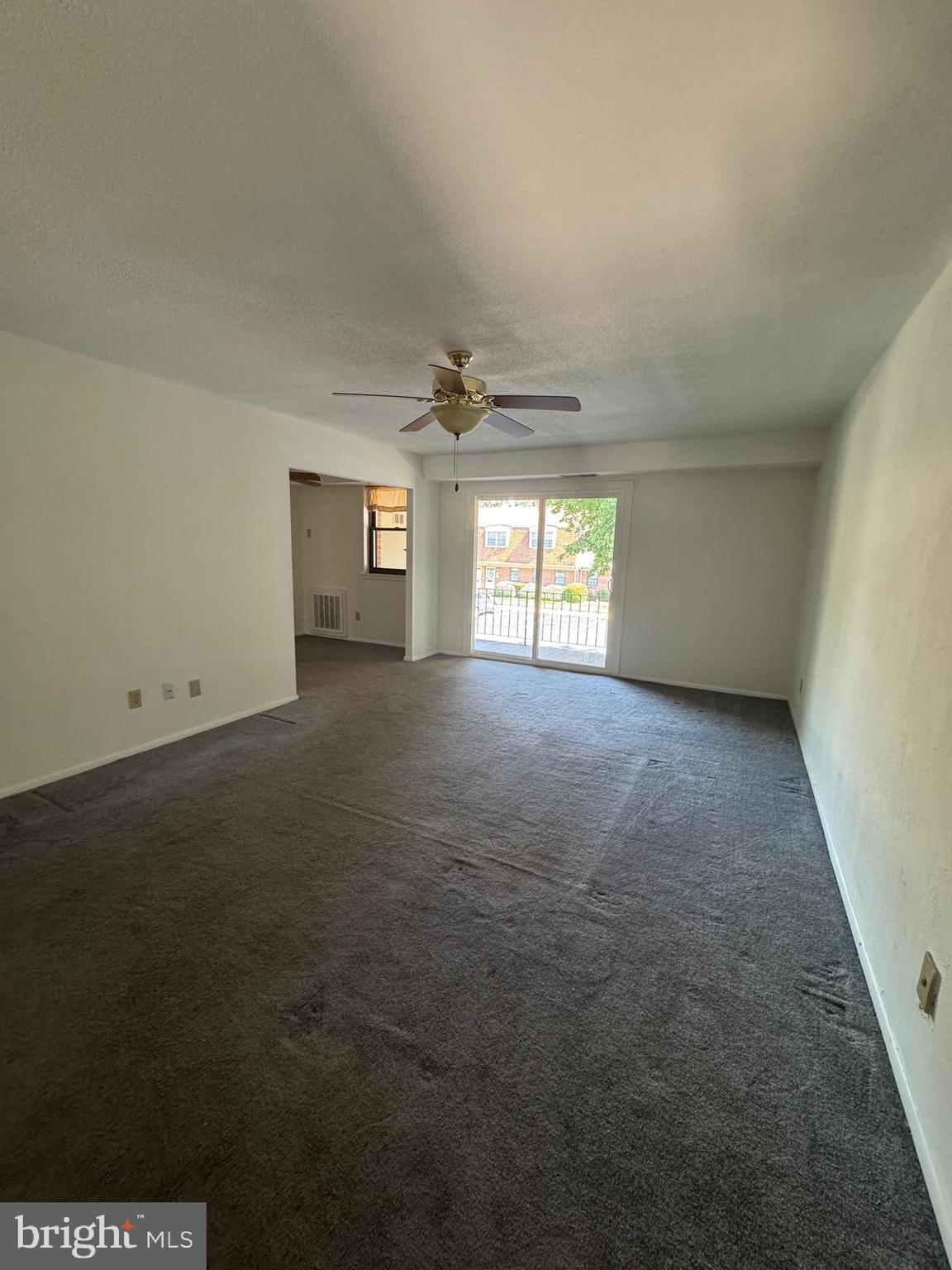 1155 YORK ROAD E2