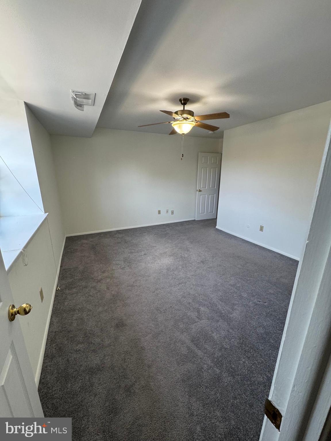1155 YORK ROAD E2