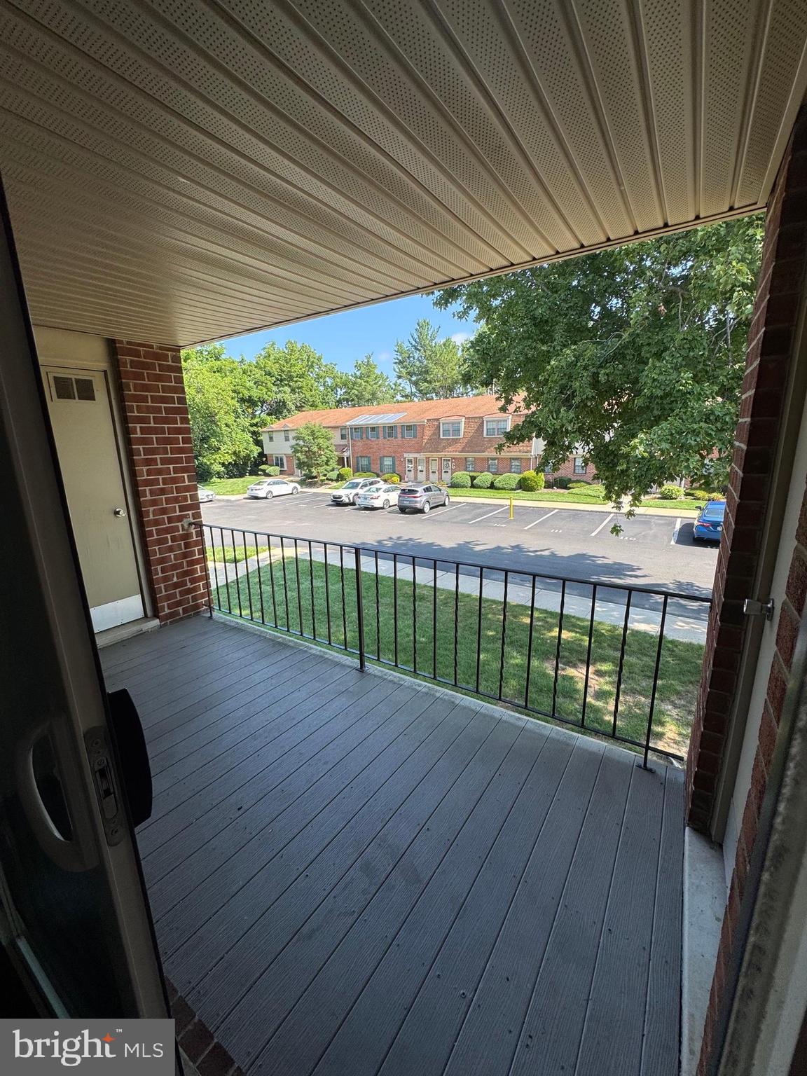 1155 YORK ROAD E2
