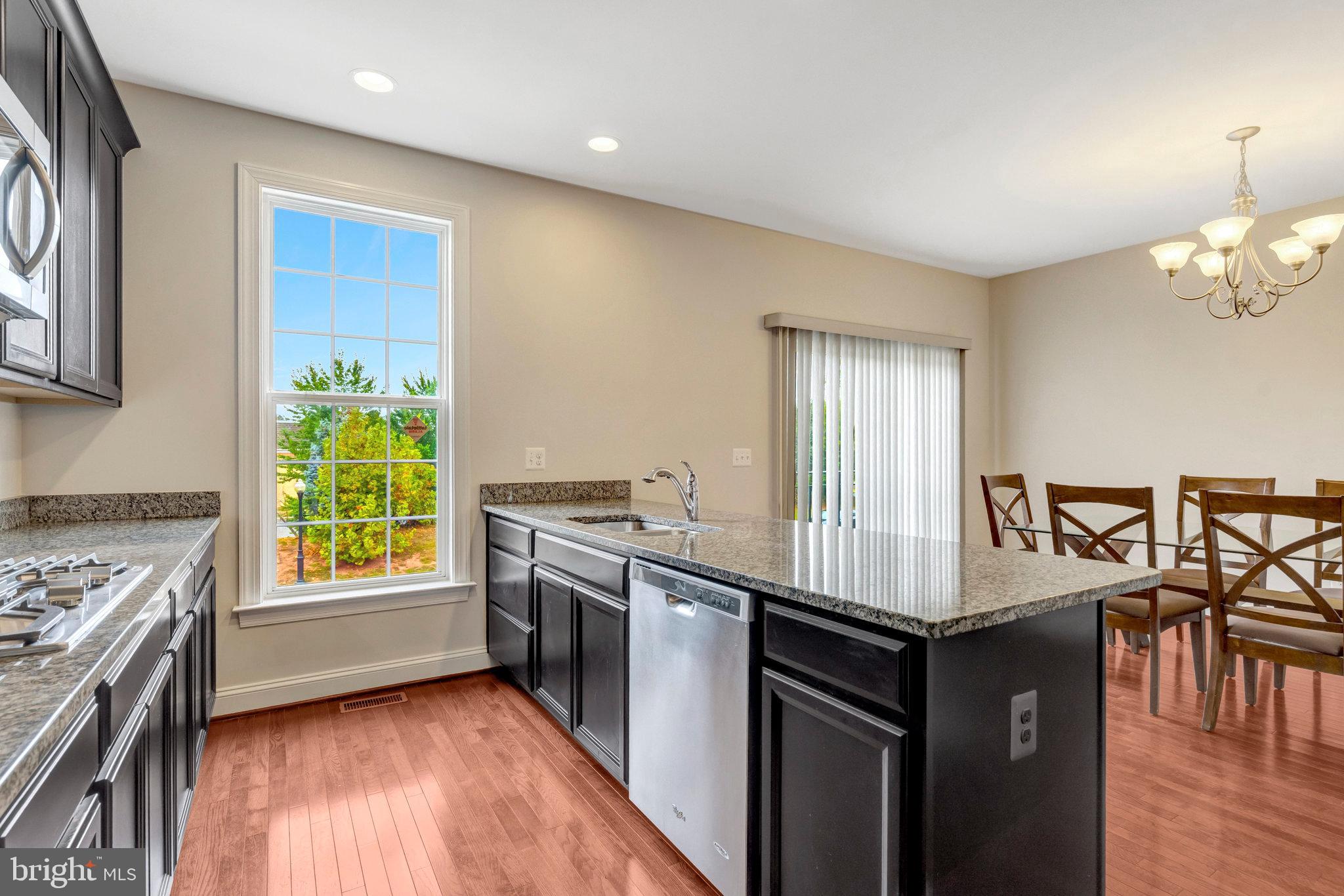 GRANT CORNER - Residential