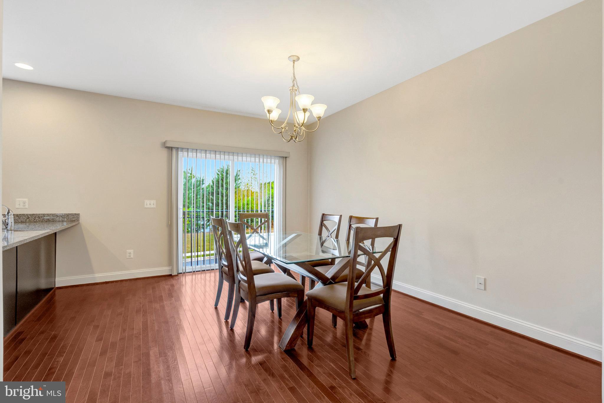 GRANT CORNER - Residential